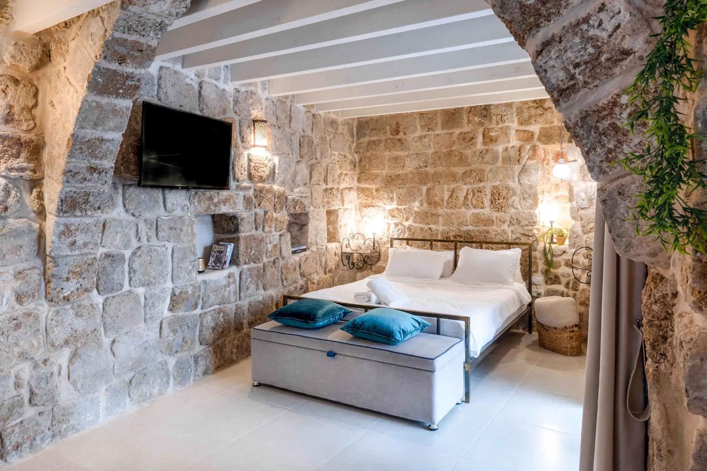 The Balcony Room in Arabesque Arts & Residency The Balcony Room in Arabesque Arts & Residency