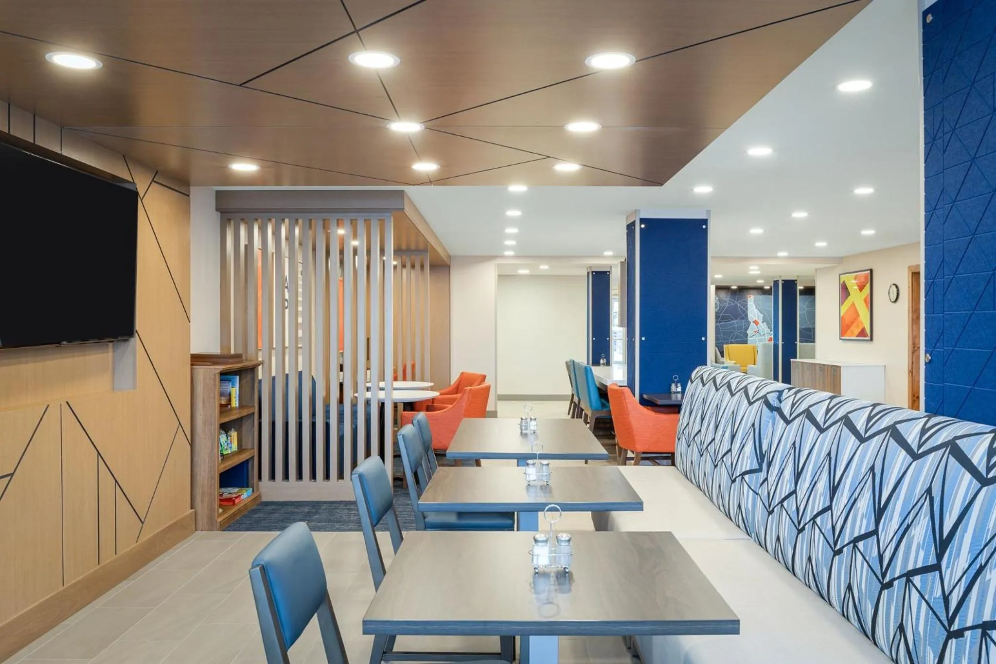 Breakfast in Holiday Inn Express & Suites Nampa - Idaho Center by IHG