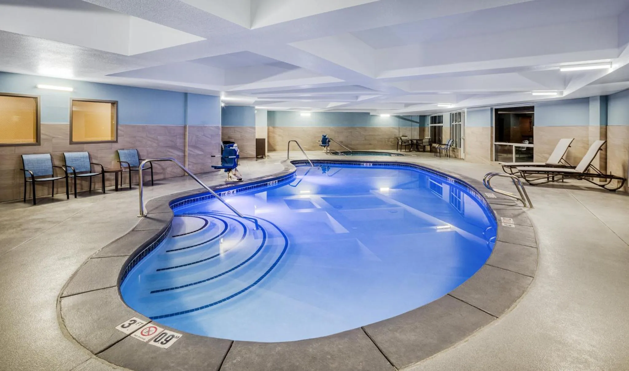 Swimming pool in Holiday Inn Express & Suites Nampa - Idaho Center by IHG