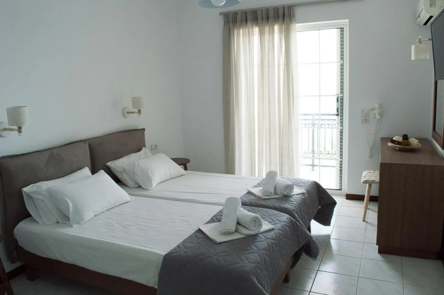 Photo of the whole room in Paradise Beach Hotel