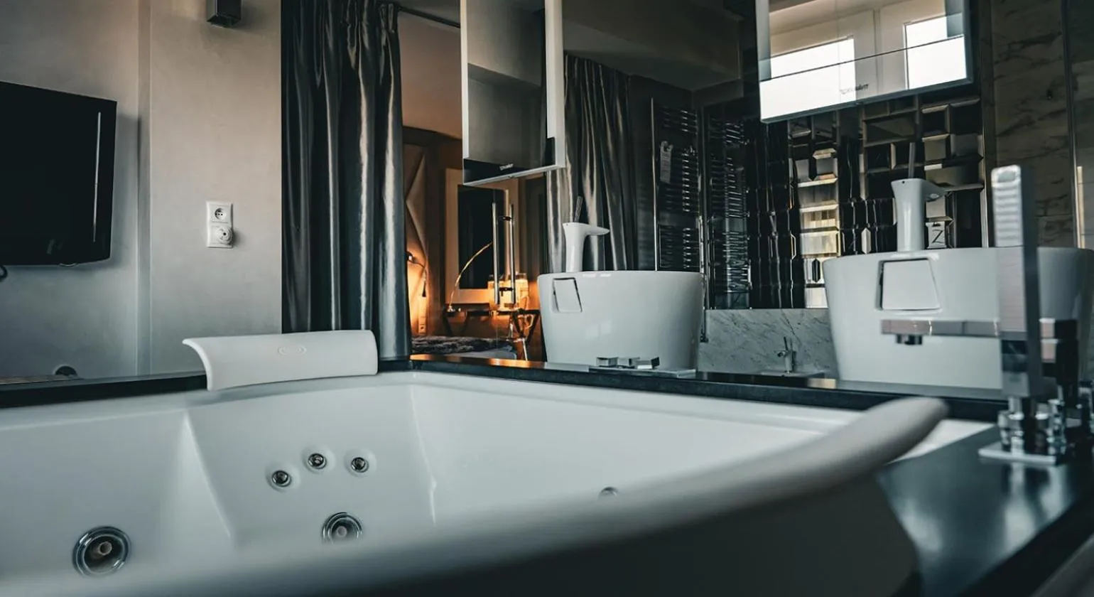 Hotel & Medi-Spa Biały Kamień