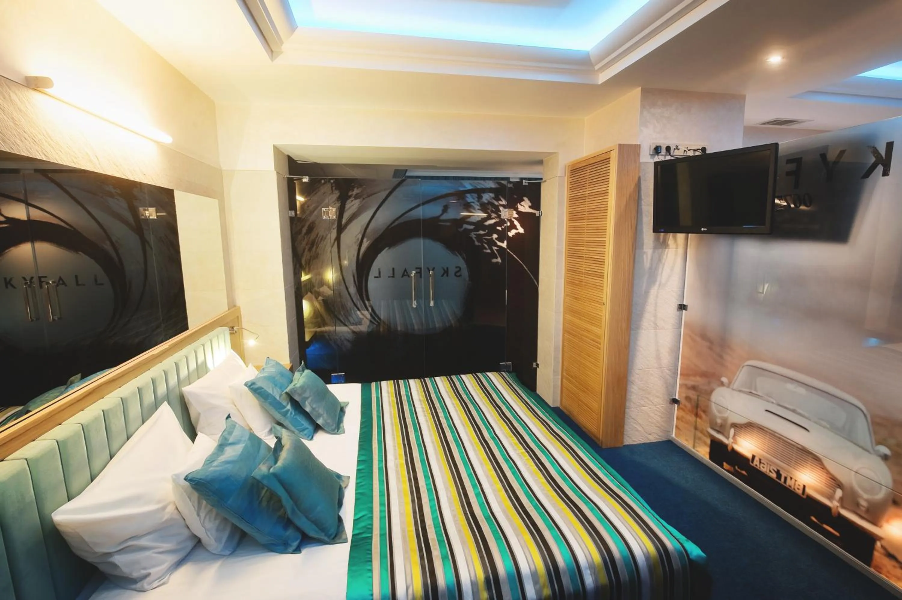 Photo of the whole room, Bed in Hotel & Medi-Spa Biały Kamień