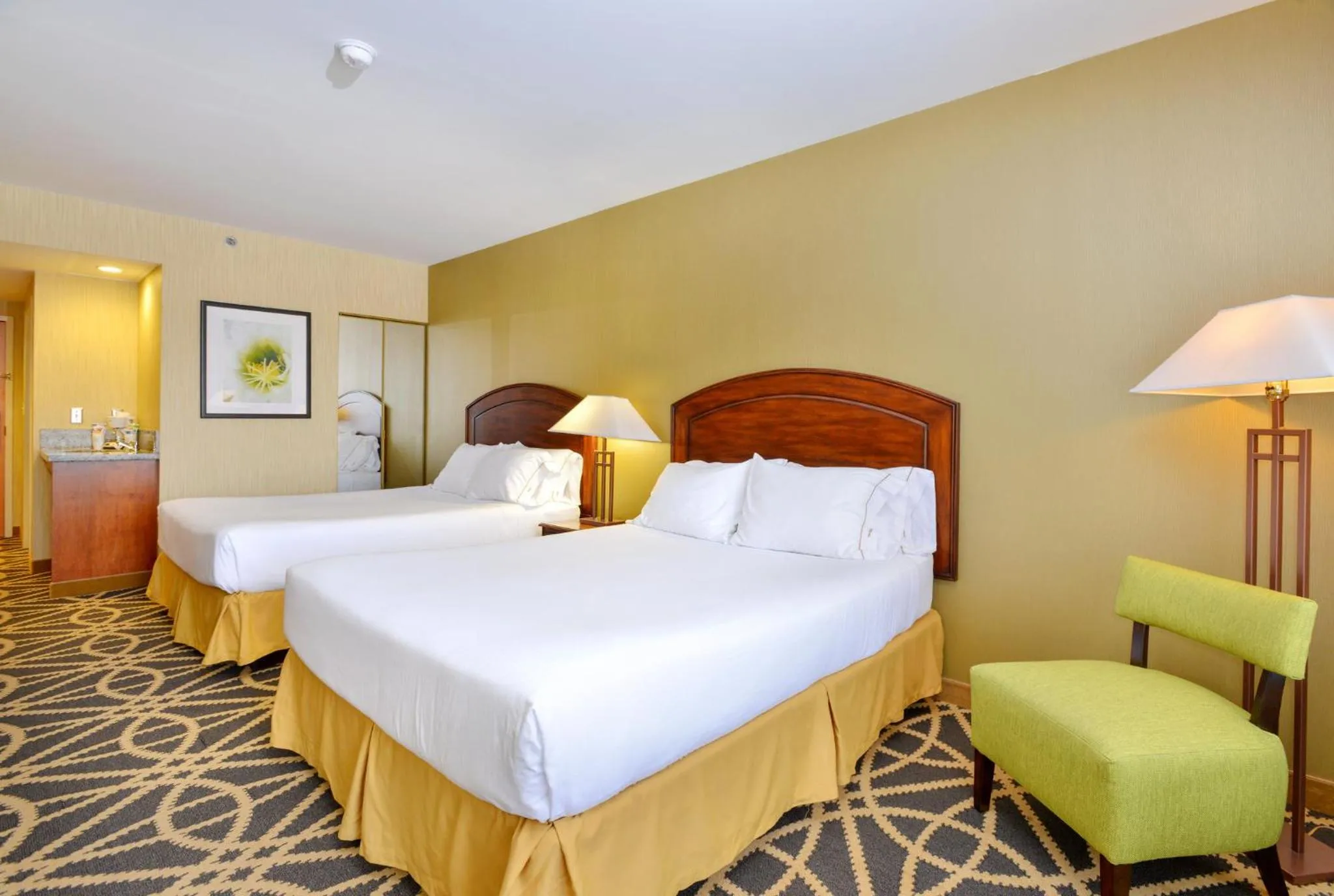 Photo of the whole room, Bed in Holiday Inn Express Boone by IHG