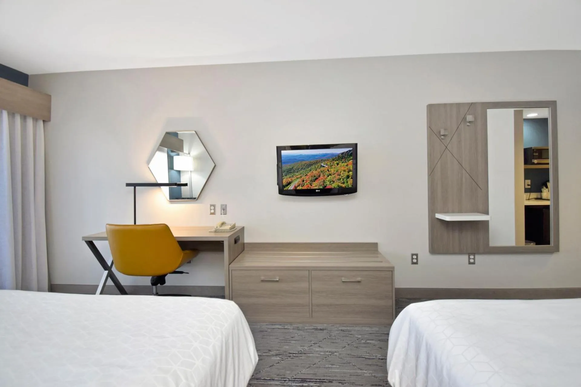 Bed in Holiday Inn Express Boone by IHG