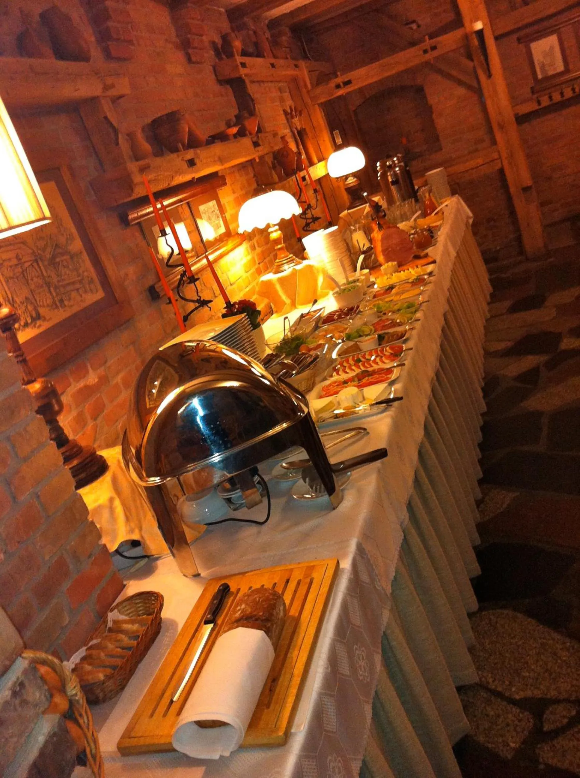 Restaurant/places to eat in Hotel Karczma Chełmińska