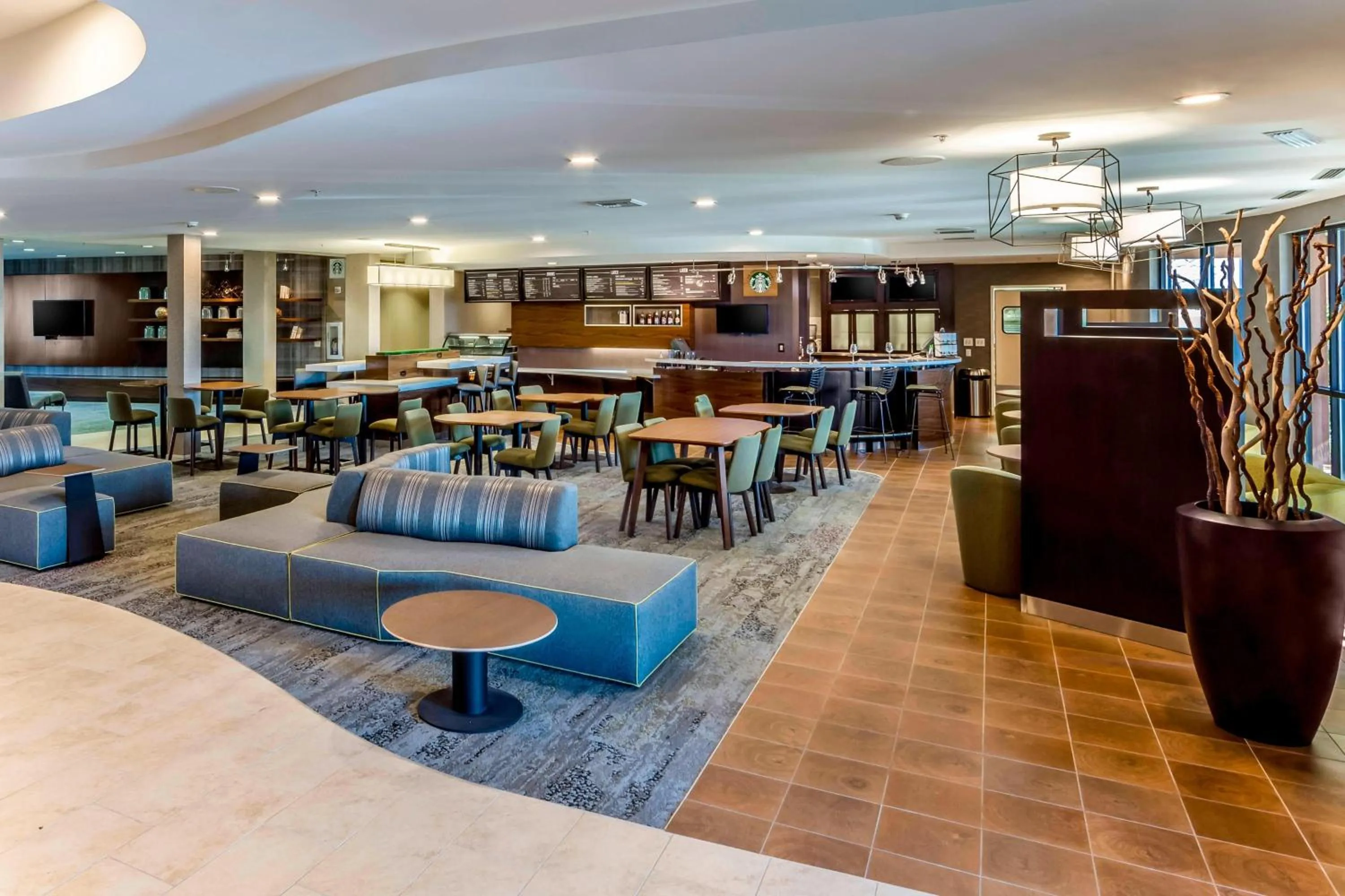 Restaurant/places to eat in Courtyard by Marriott Roseville Galleria Mall/Creekside Ridge Drive