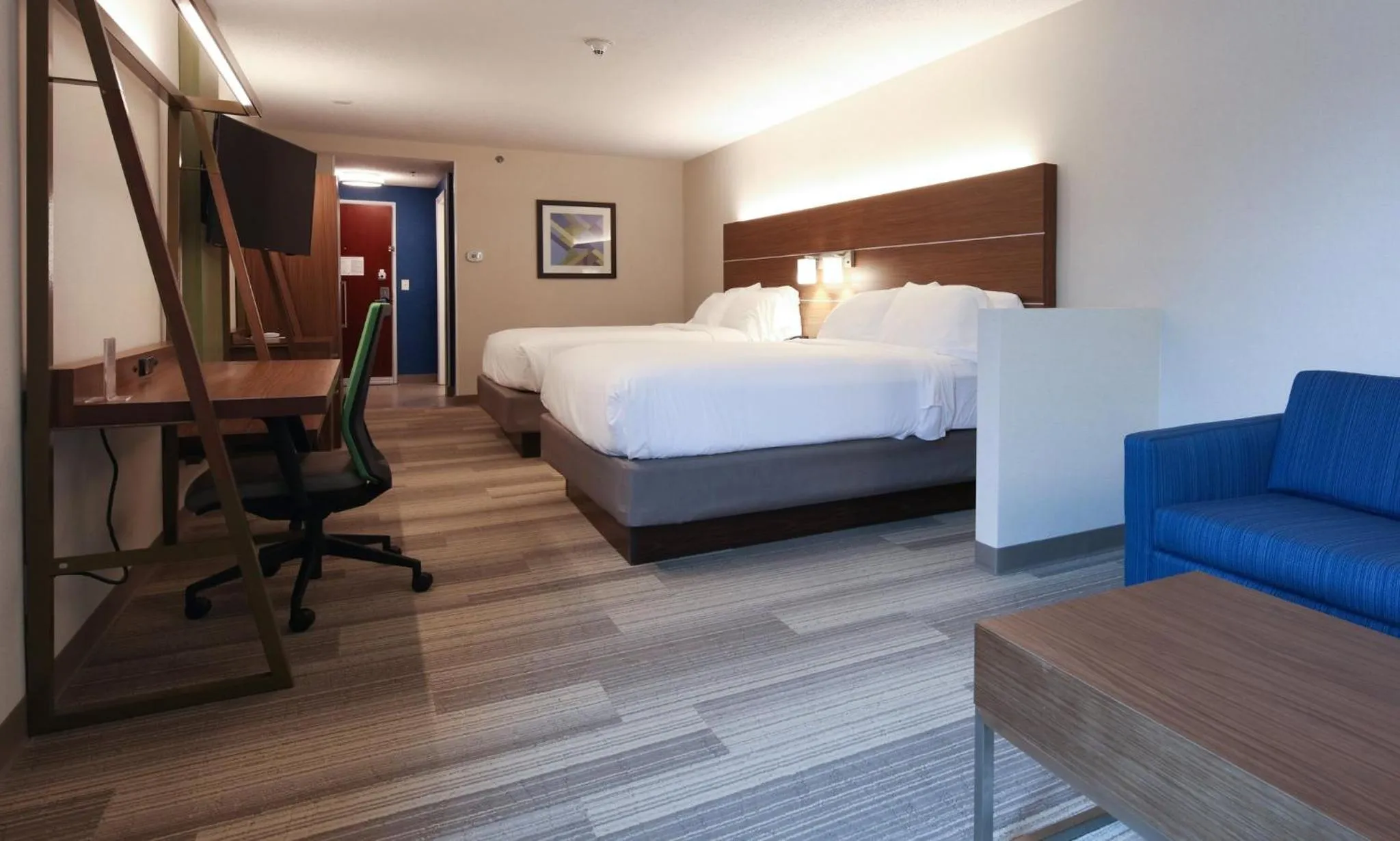 Bedroom, Bed in Holiday Inn Express Hotel & Suites Cincinnati Southeast Newport by IHG