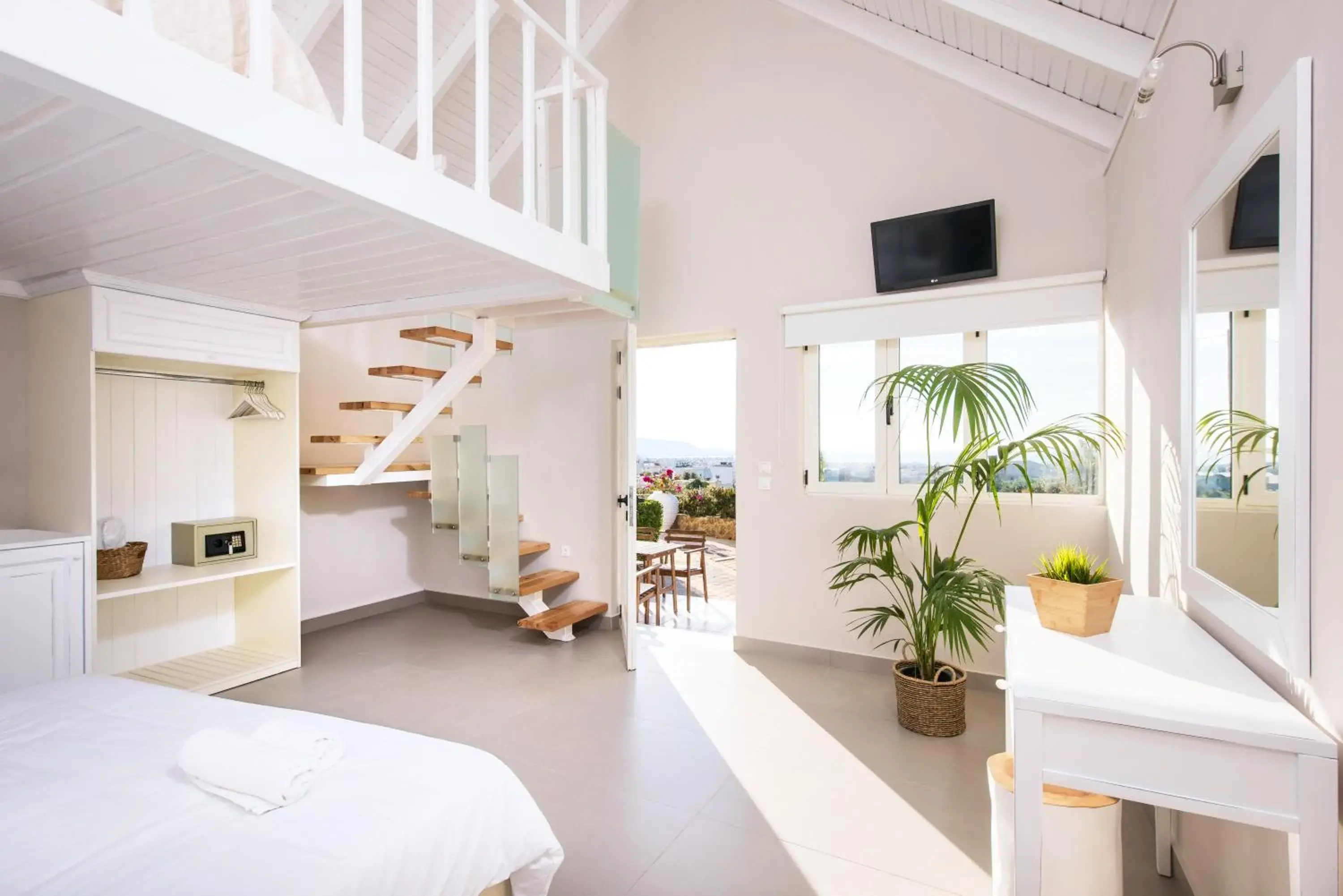 Bungalow with Sunset Sea View in Notos Heights Hotel & Suites Bungalow with Sunset Sea View in Notos Heights Hotel & Suites