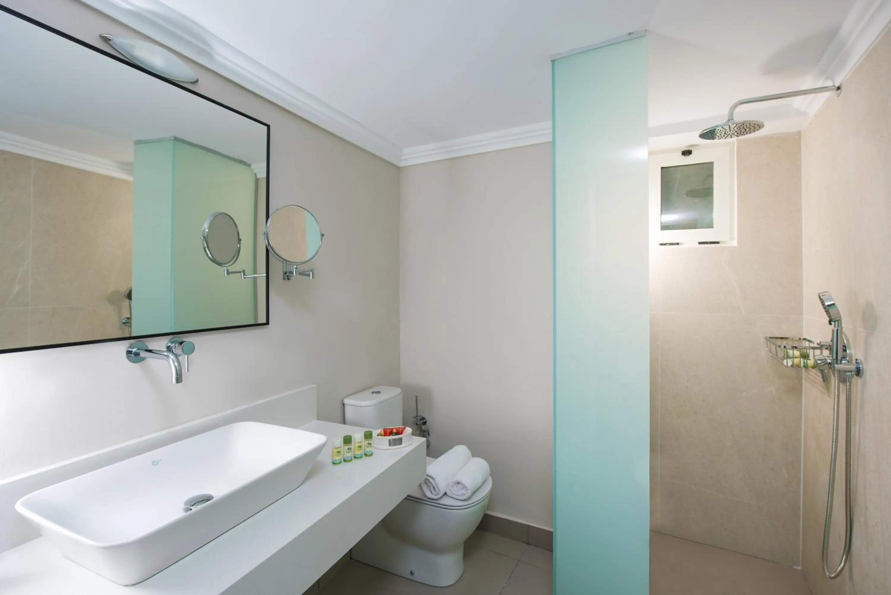 Shower in Notos Heights Hotel & Suites