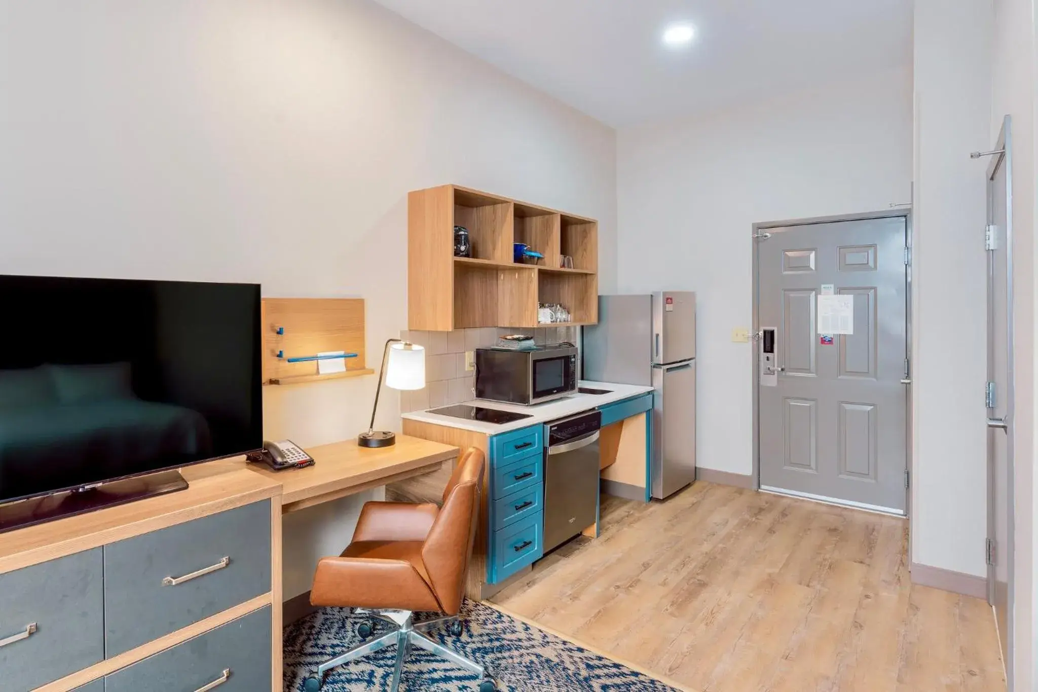 Studio Queen Suite in Candlewood Suites Oklahoma City-Moore by IHG Studio Queen Suite in Candlewood Suites Oklahoma City-Moore by IHG