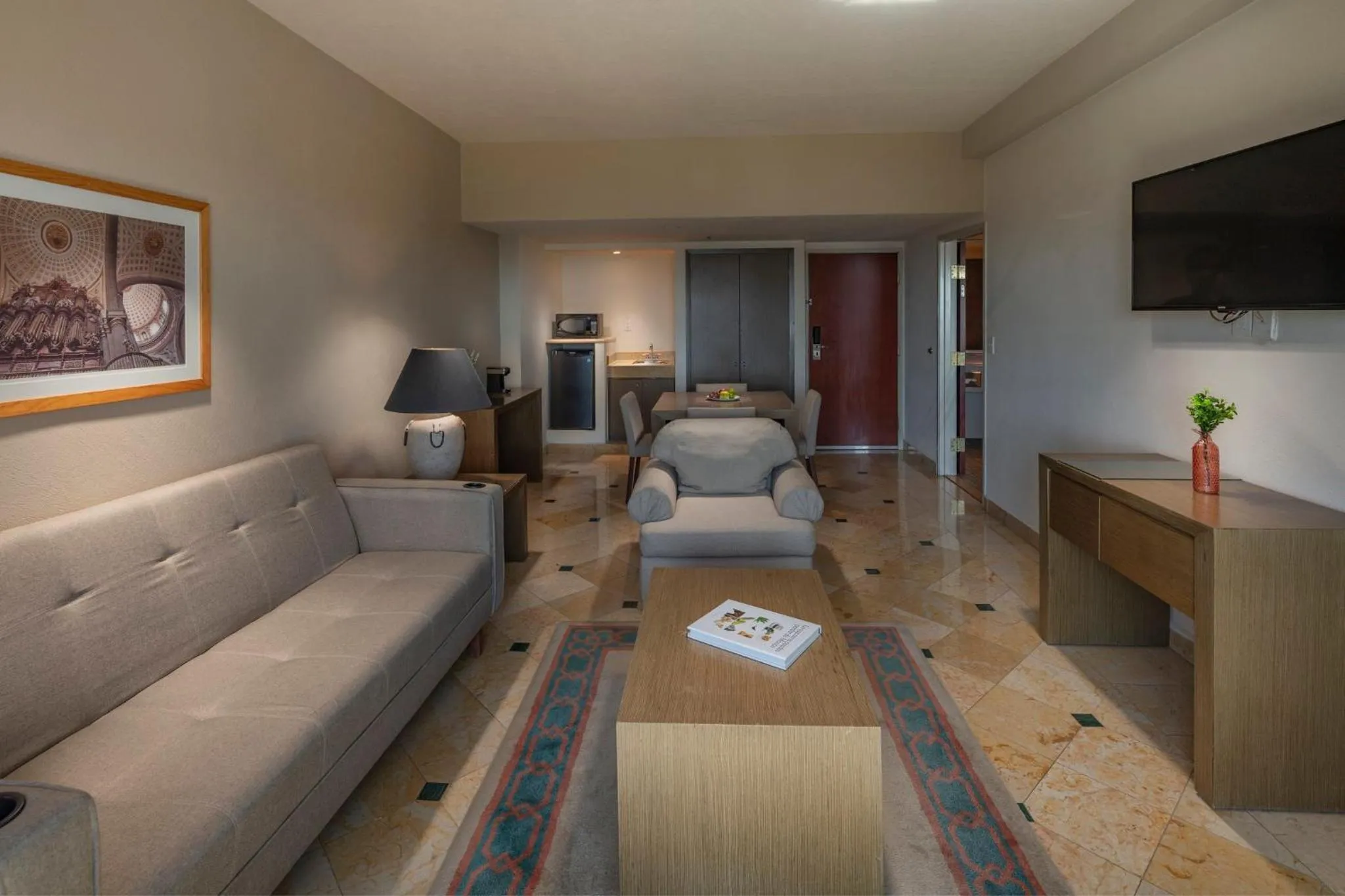 Photo of the whole room in Holiday Inn Puebla La Noria by IHG