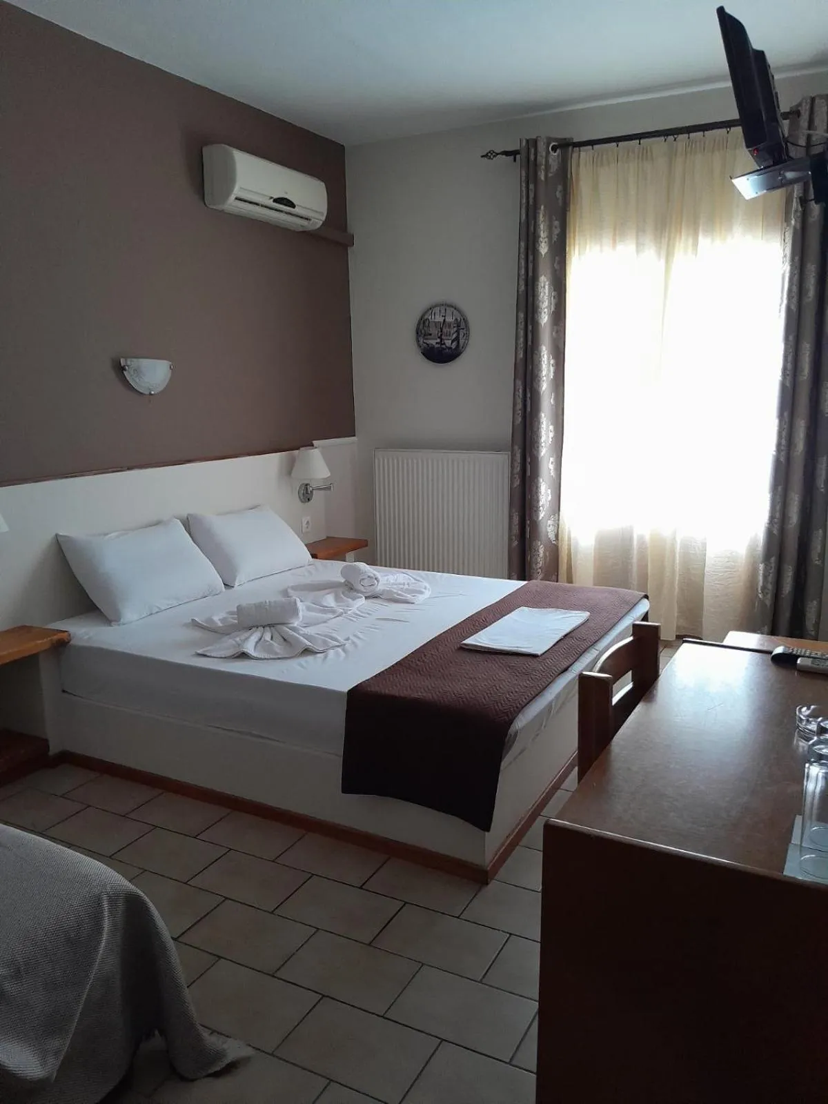 Bedroom in Vanta Hotel