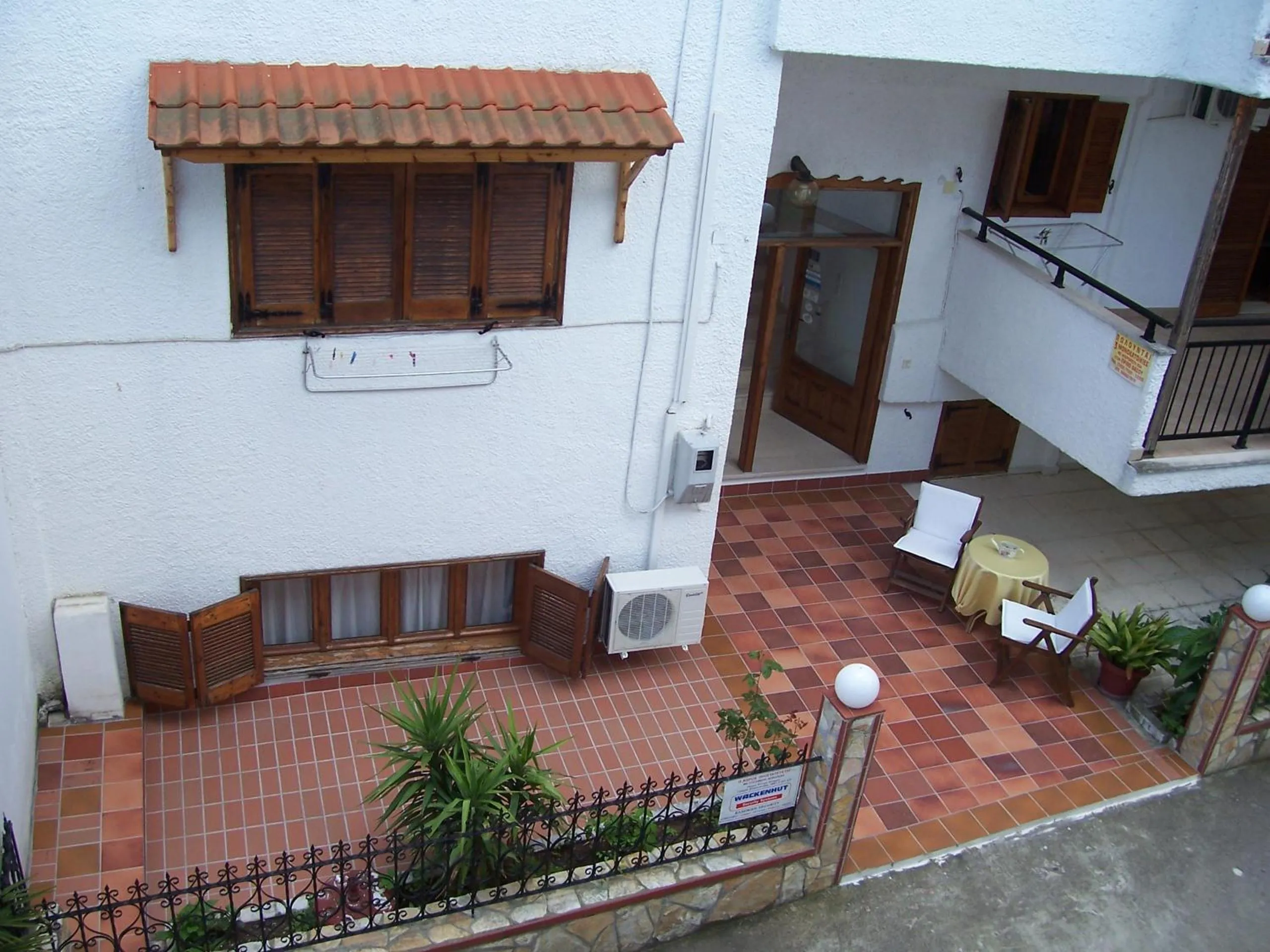 Property building in Vanta Hotel