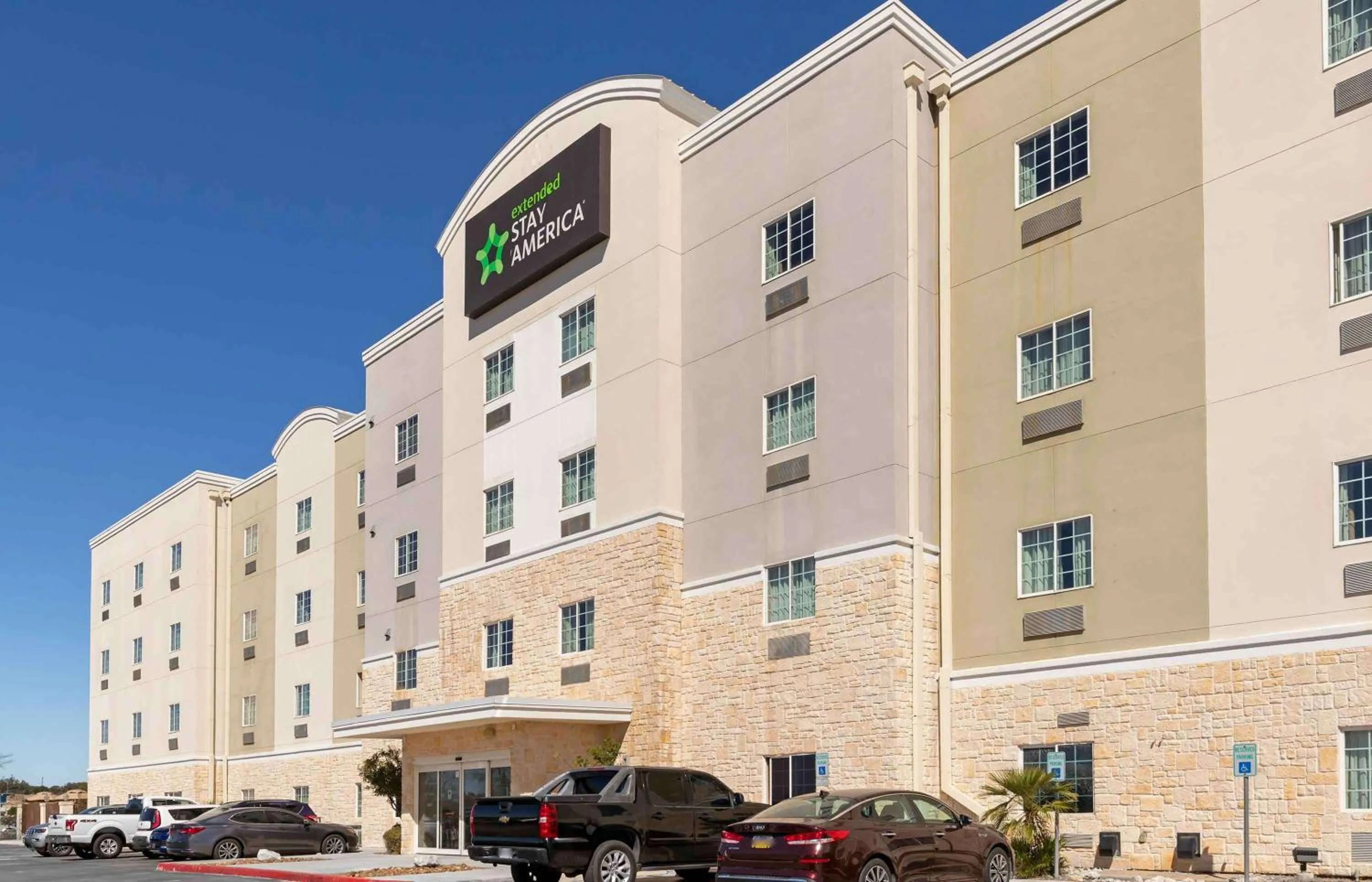 Property building in Extended Stay America Suites - San Antonio - North