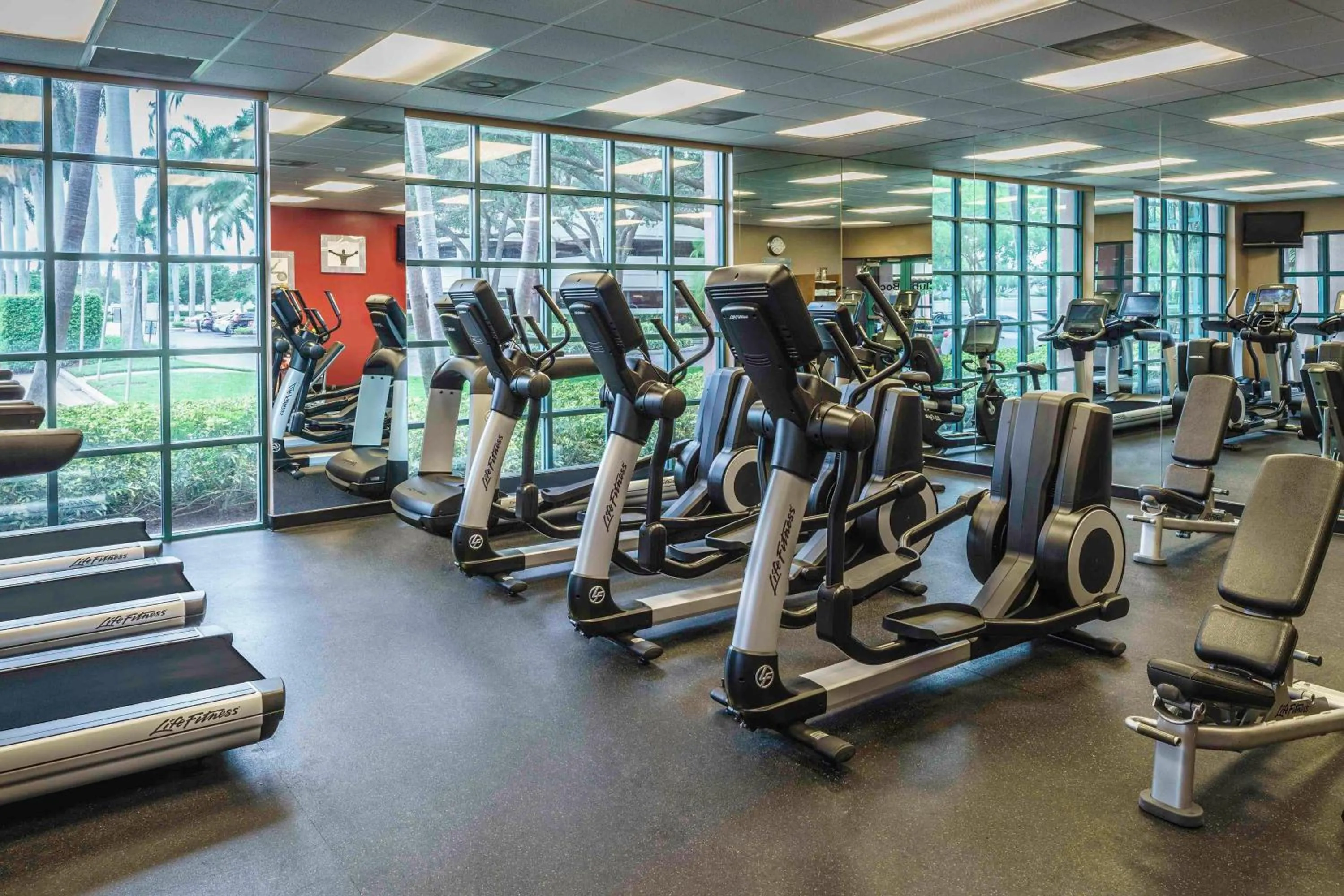 Fitness centre/facilities in Boca Raton Marriott at Boca Center