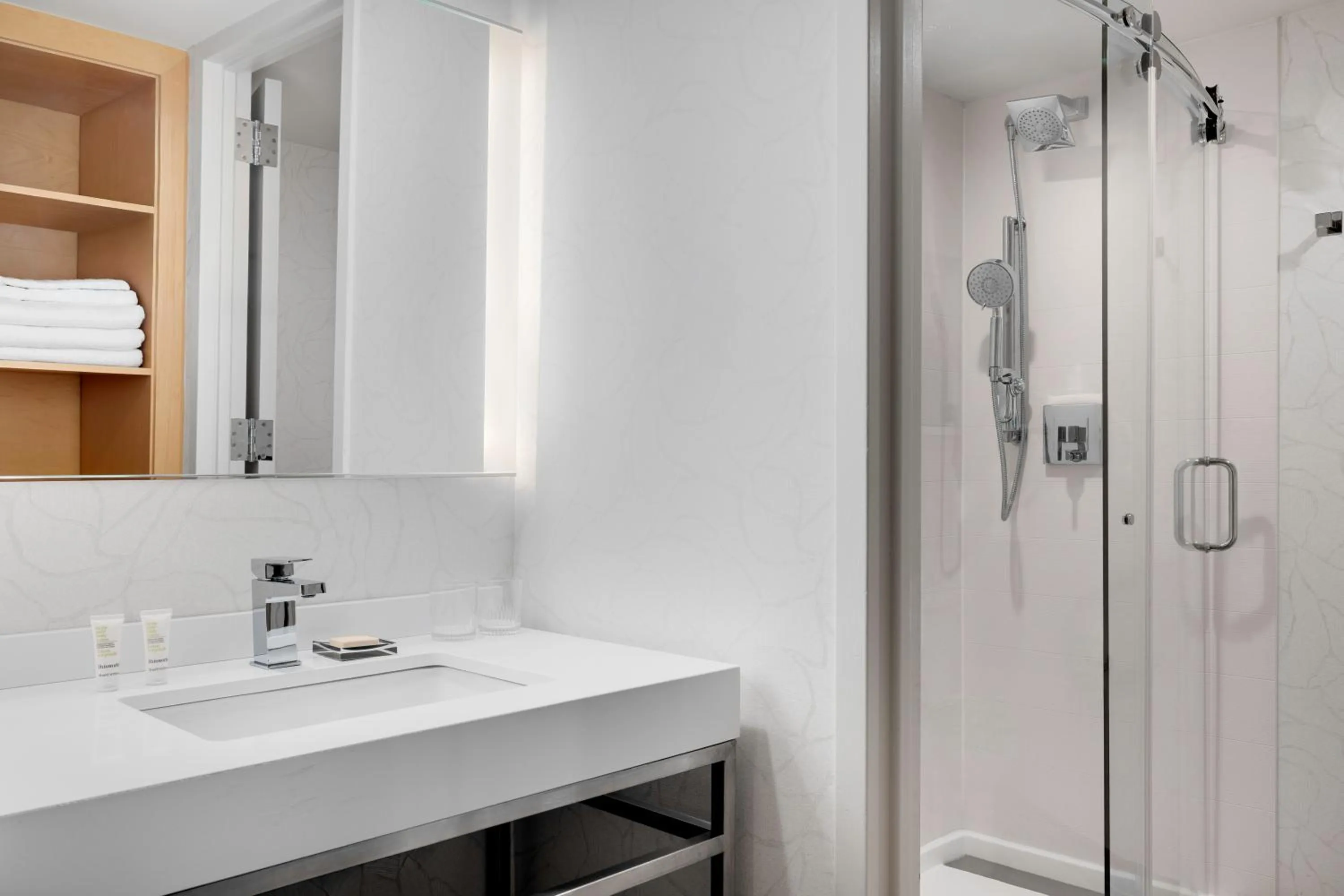 Bathroom in Boca Raton Marriott at Boca Center