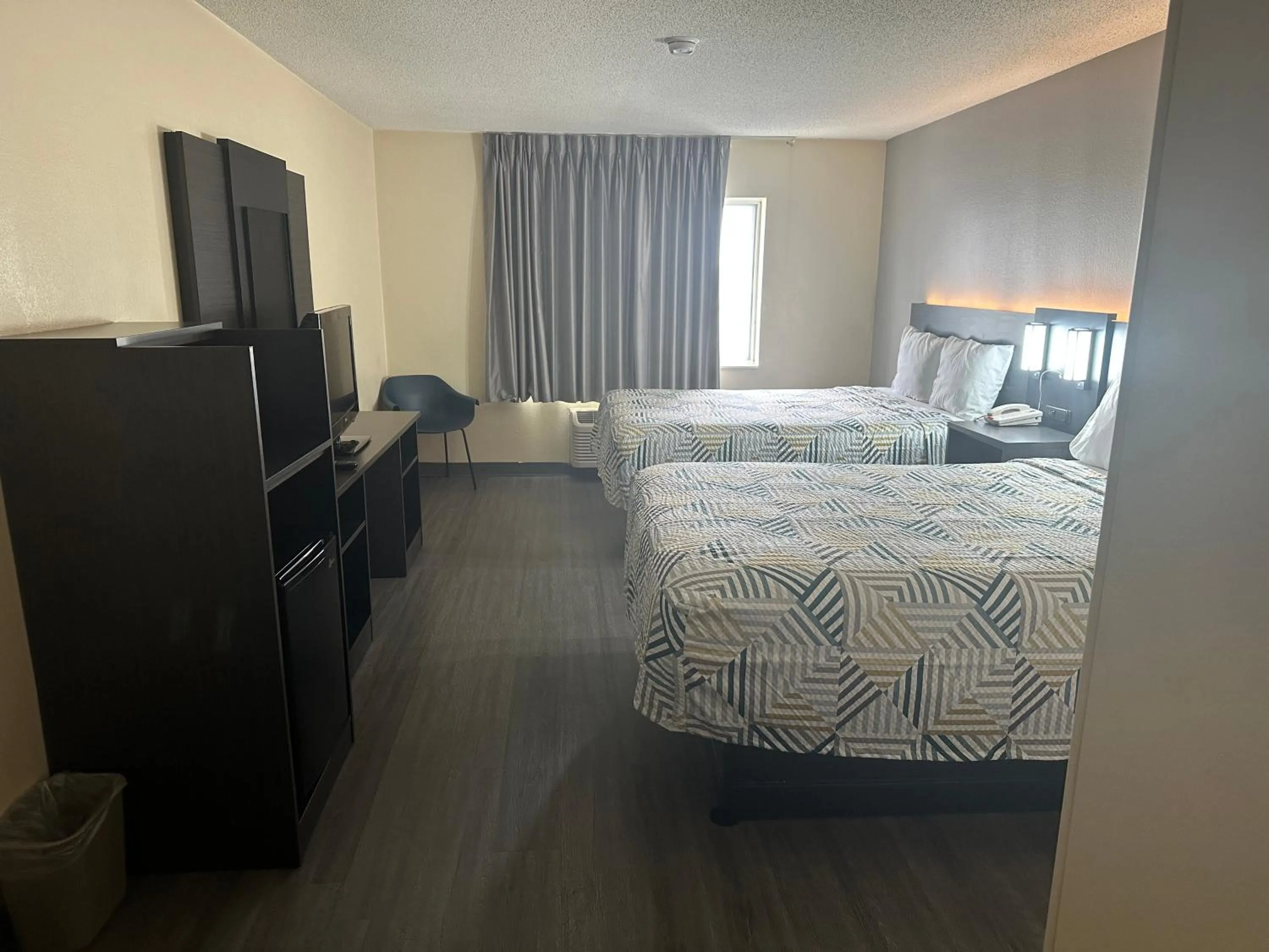 Bed in Motel 6-Anderson, IN