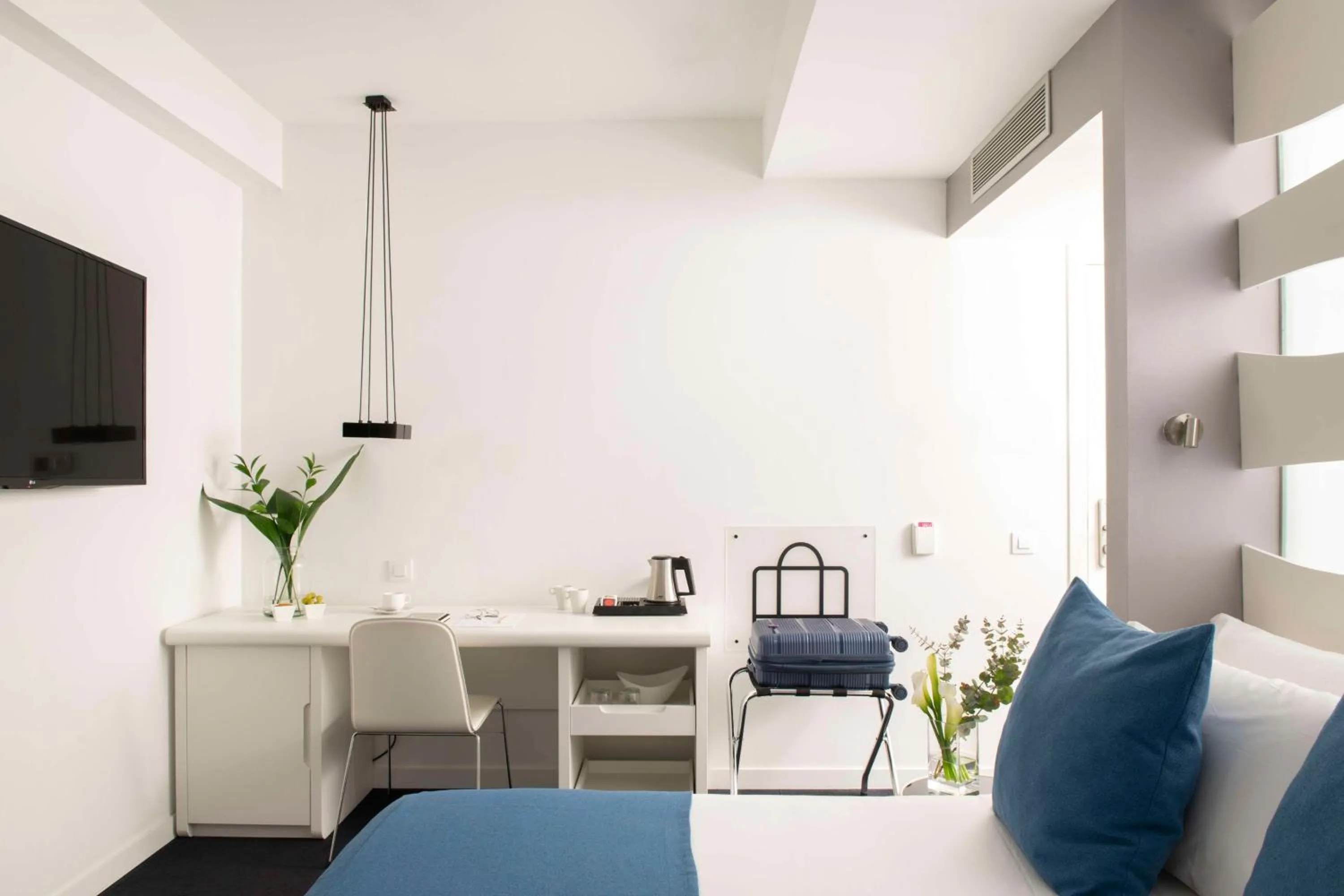 Bedroom in Allegro Barcelona