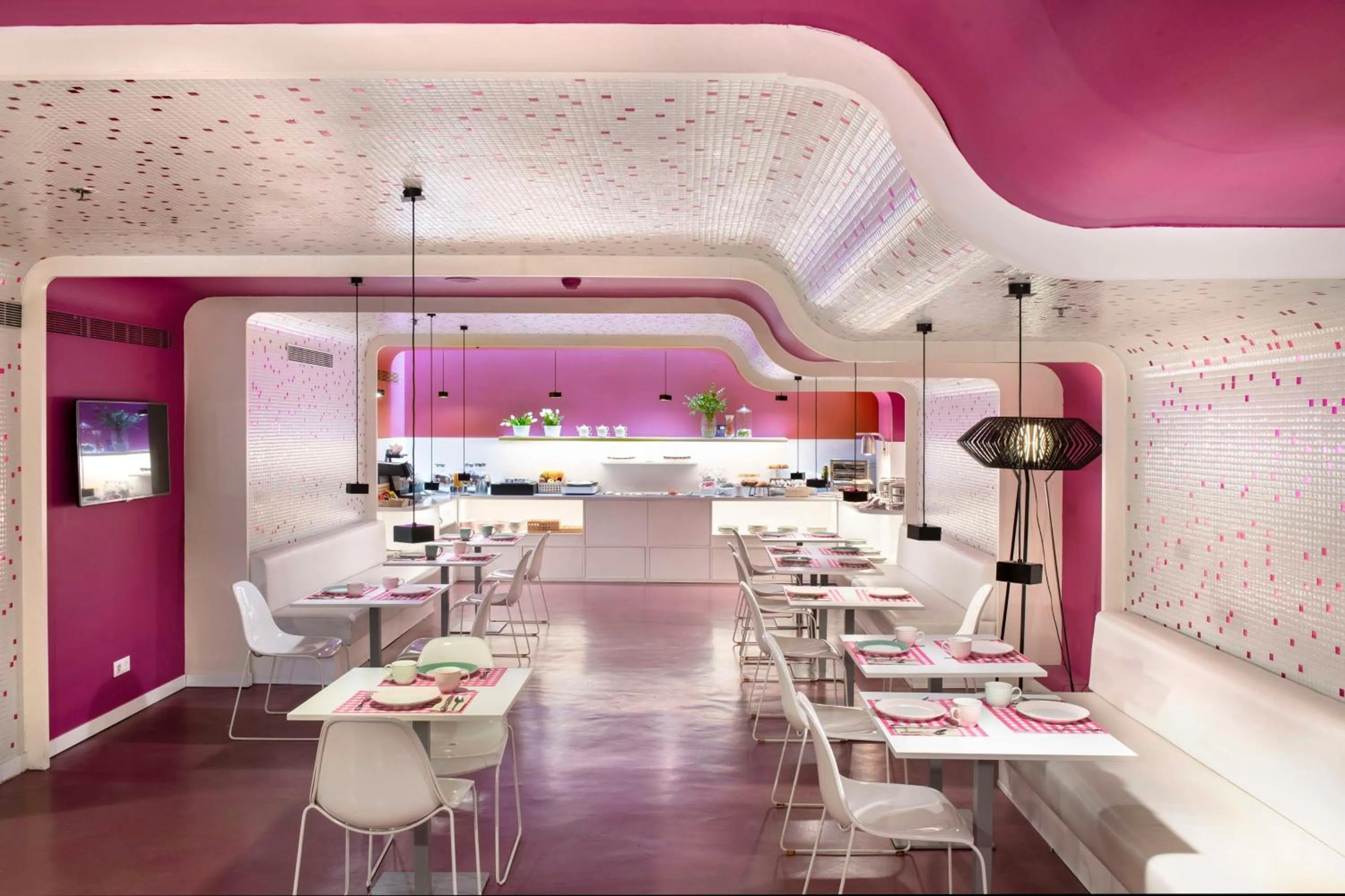 Restaurant/places to eat in Allegro Barcelona