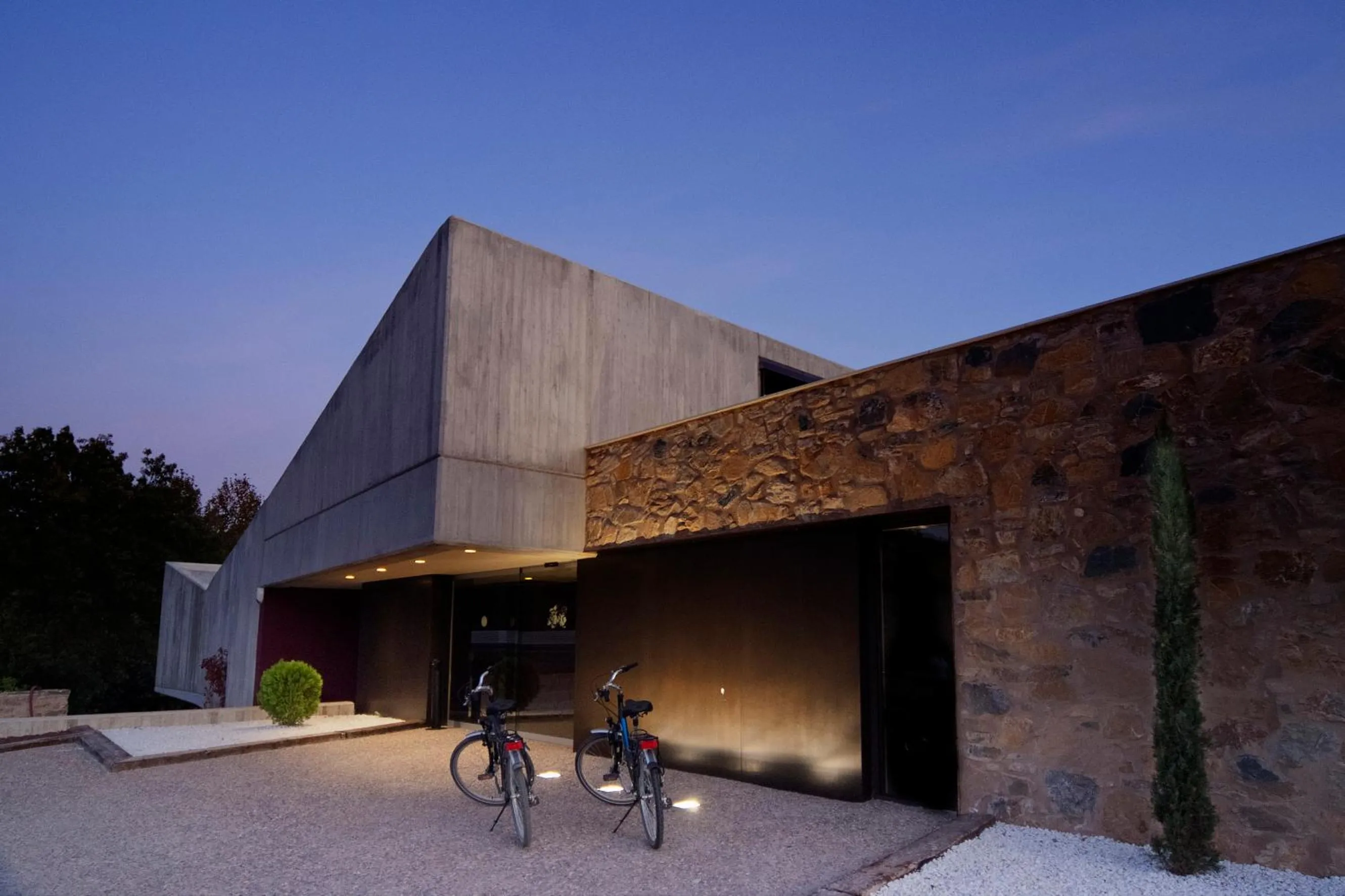 Facade/entrance in Hotel El Molí