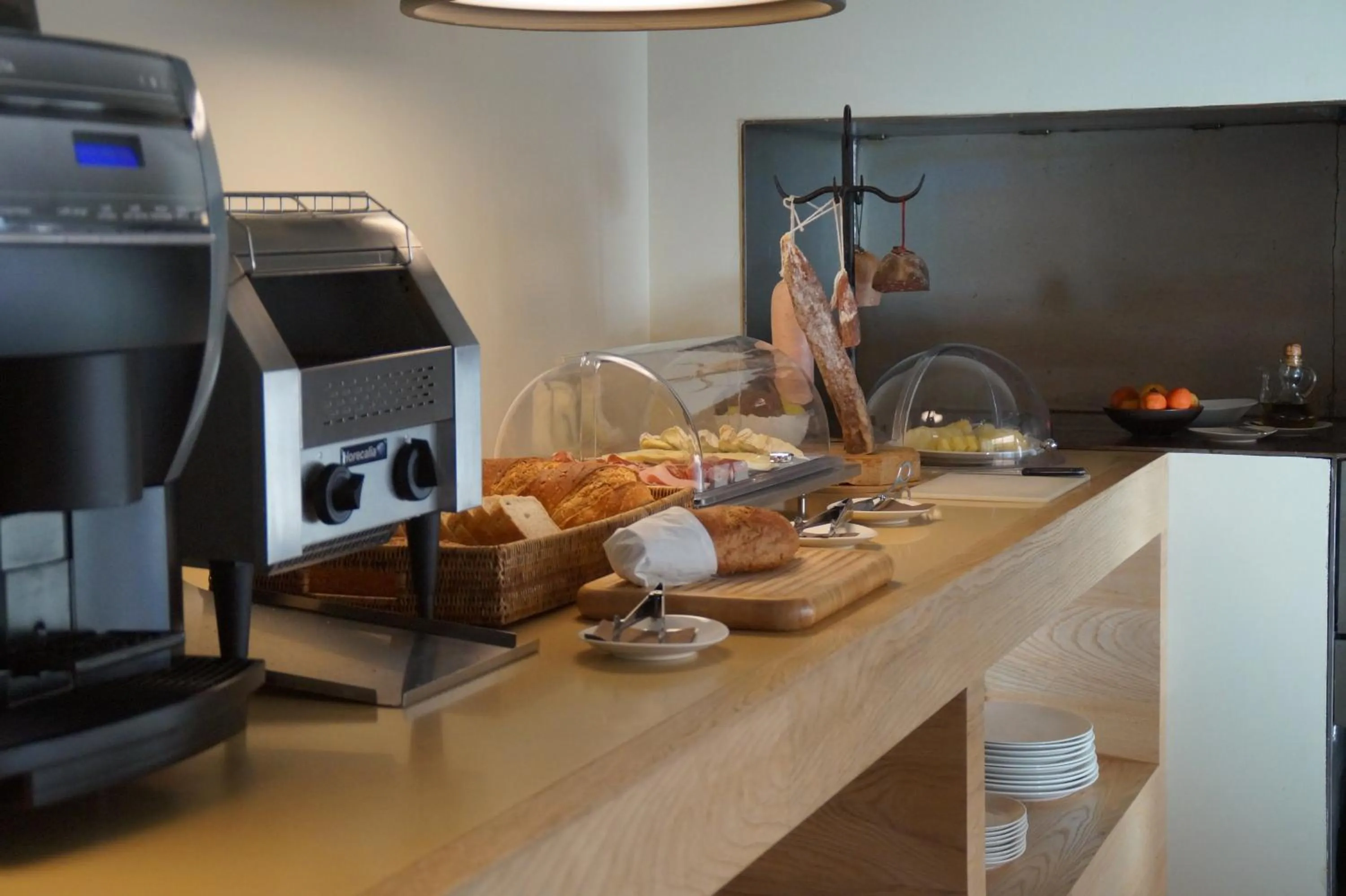 Breakfast in Hotel El Molí