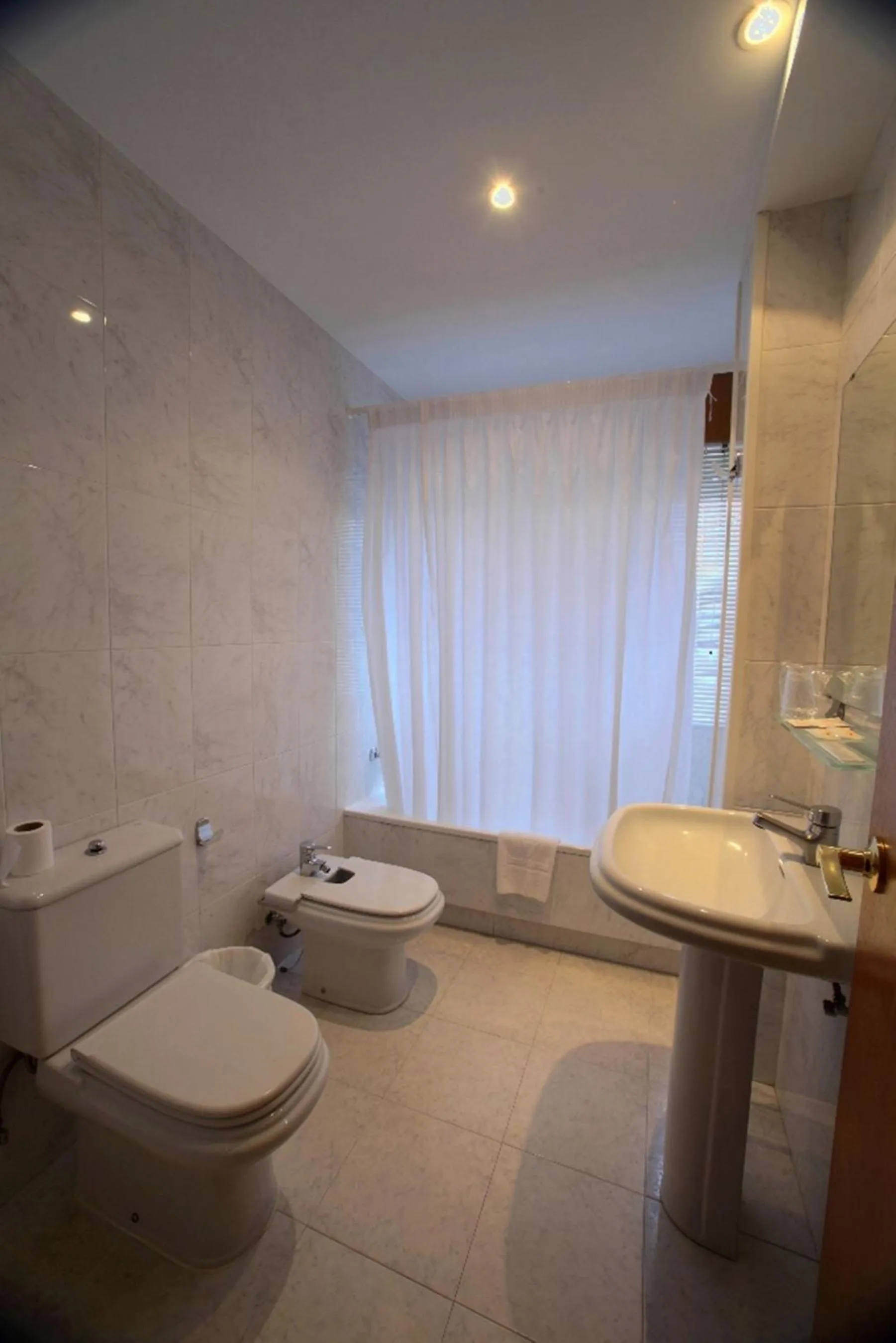 Bathroom in Hotel Ramos