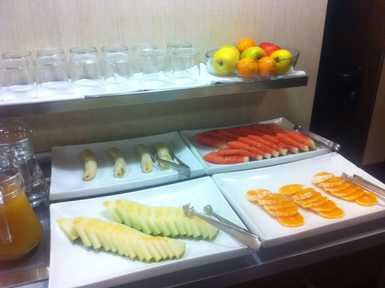 Food and drinks in Dinastia