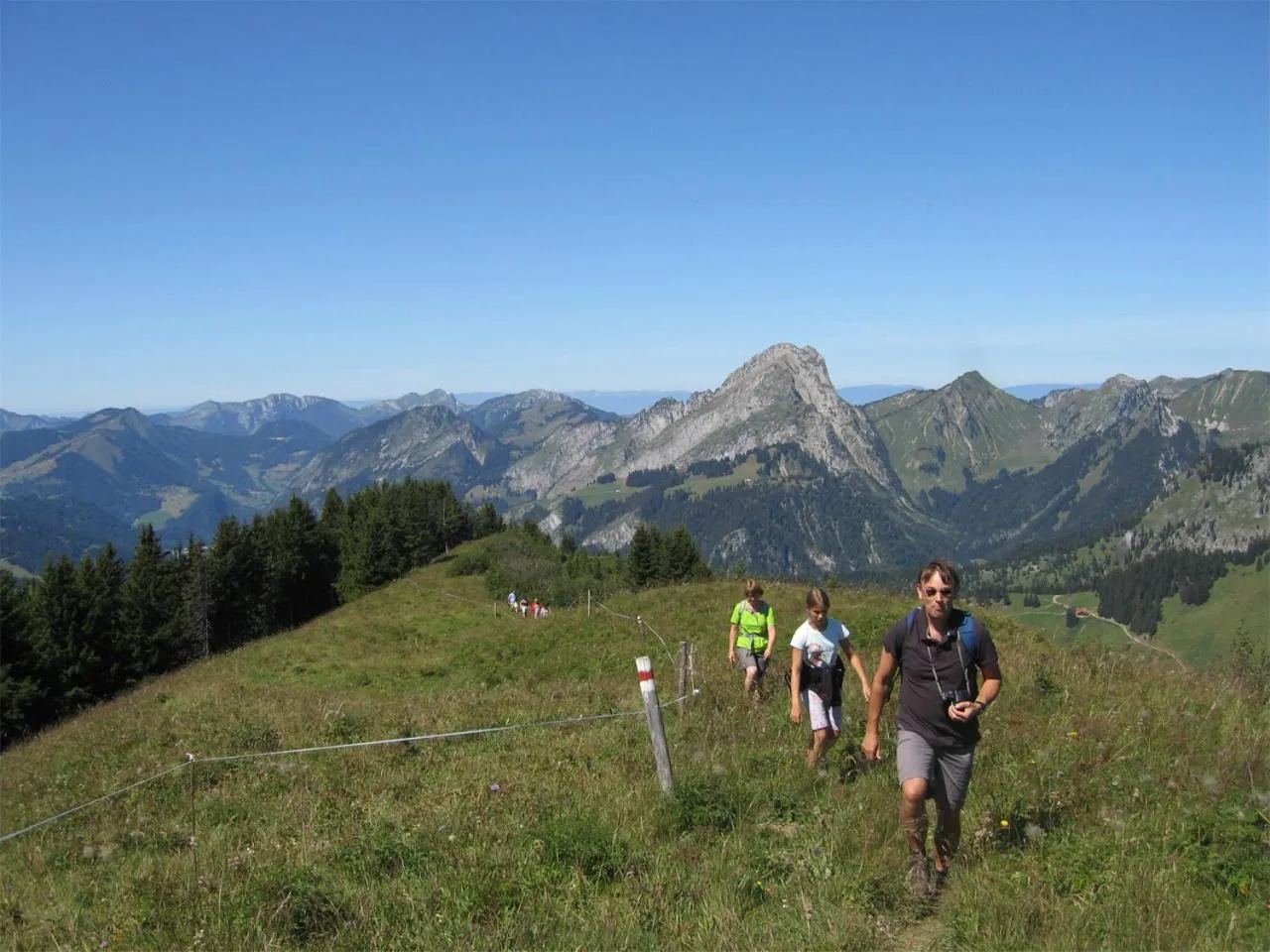 Hiking in Esprit Montagne