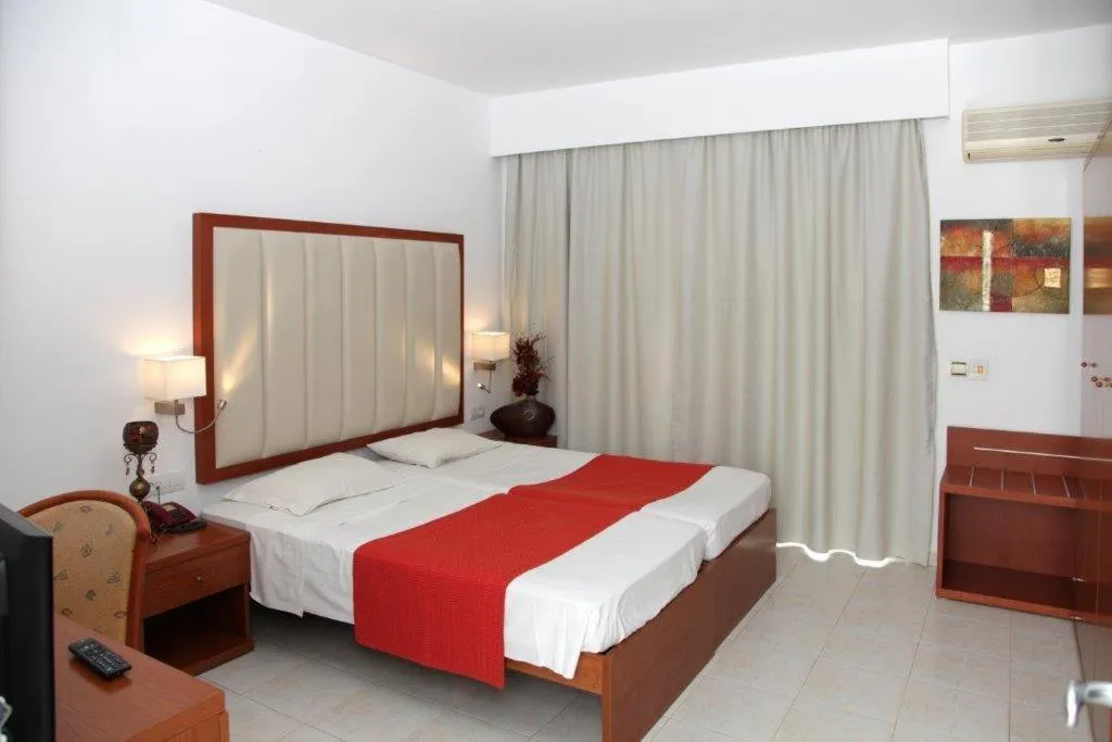 Bed in Rodos Star Hotel