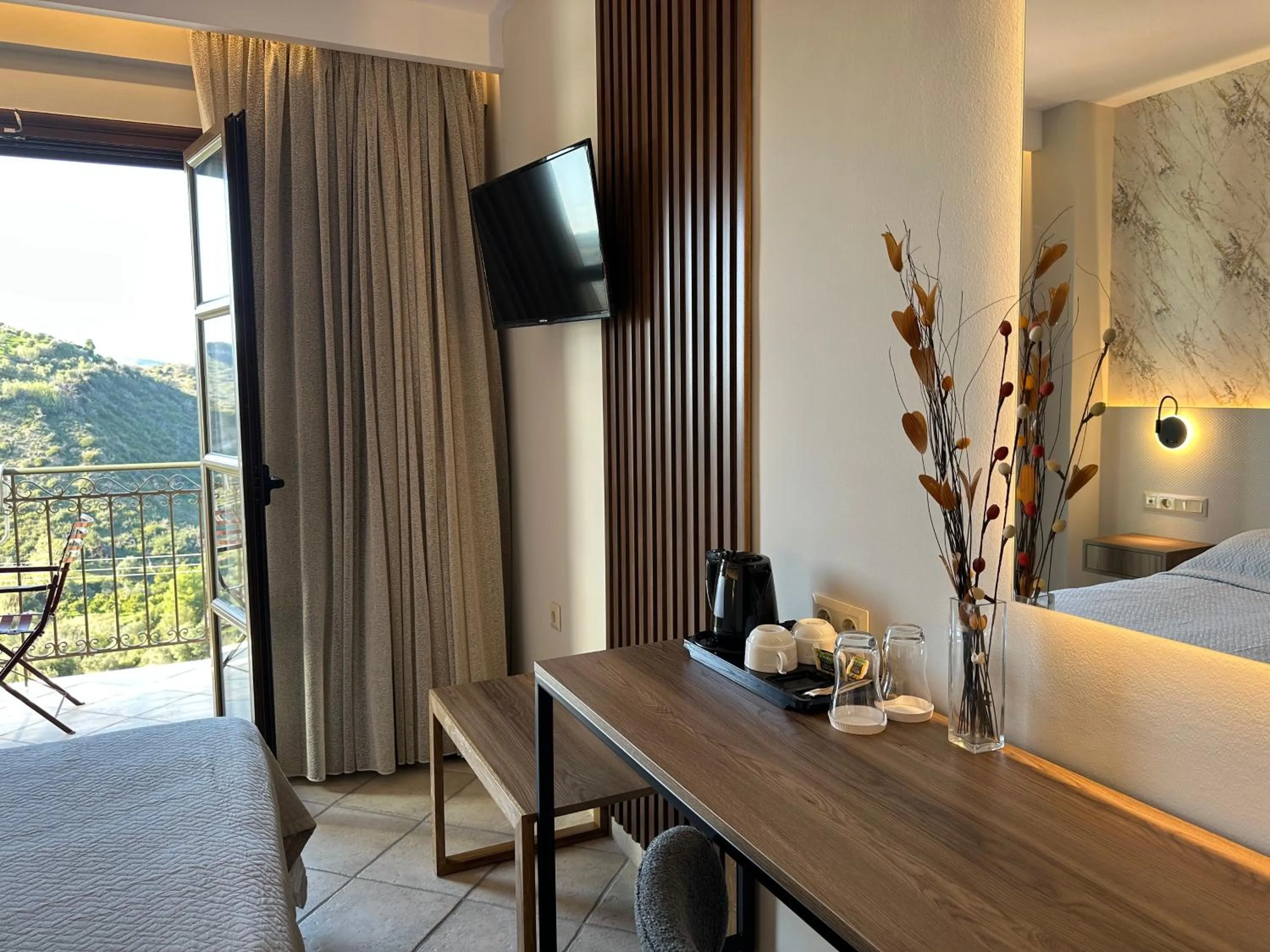 View (from property/room), Bed in Bacchus