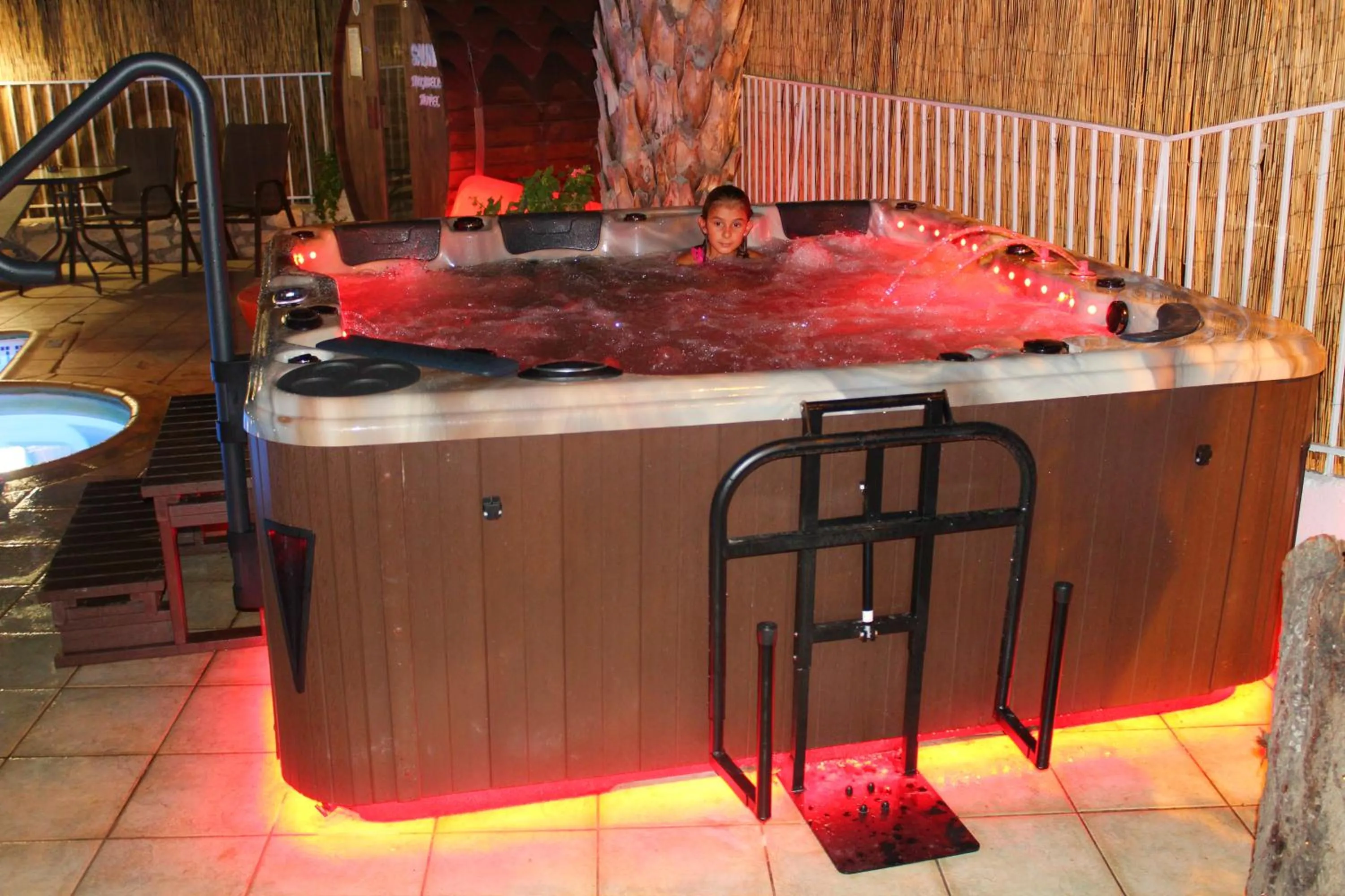 Hot Tub in Mirabelle Hotel