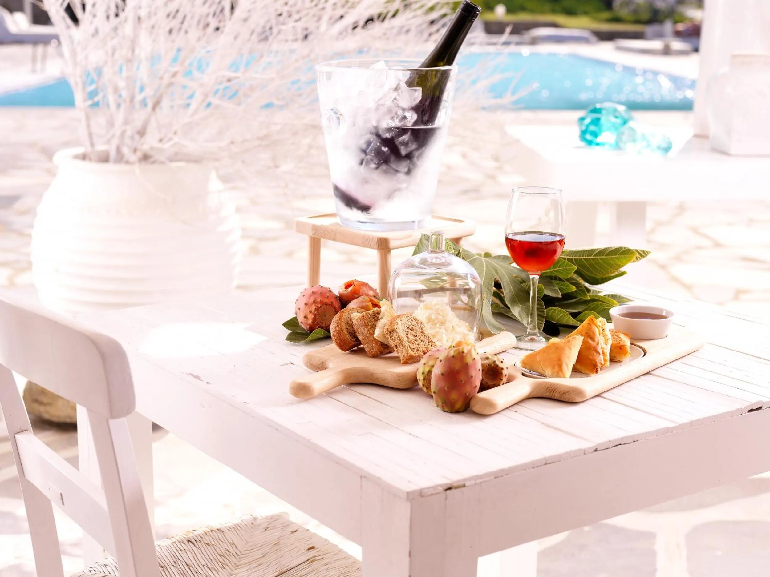 Restaurant/places to eat in Mykonos Bay Resort & Villas