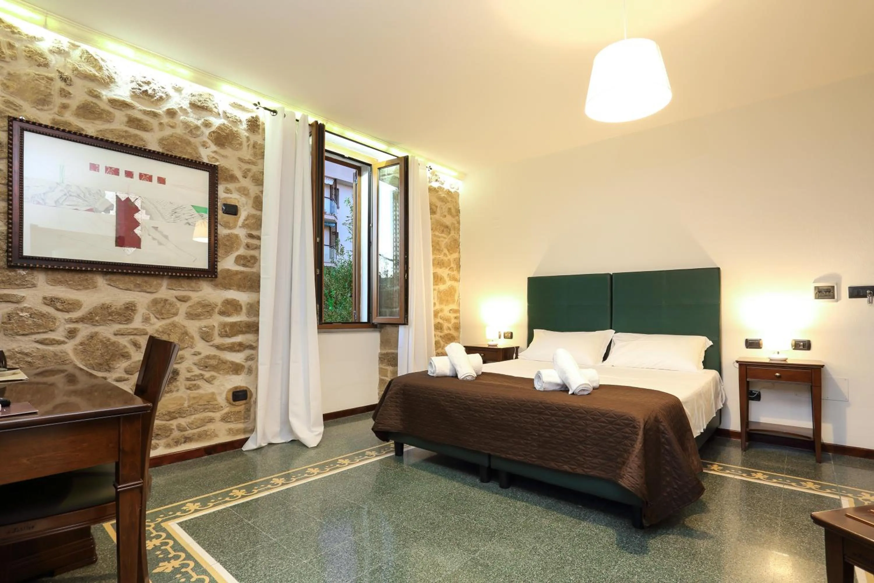 Photo of the whole room, Bed in Bienestar - Maison de Charme