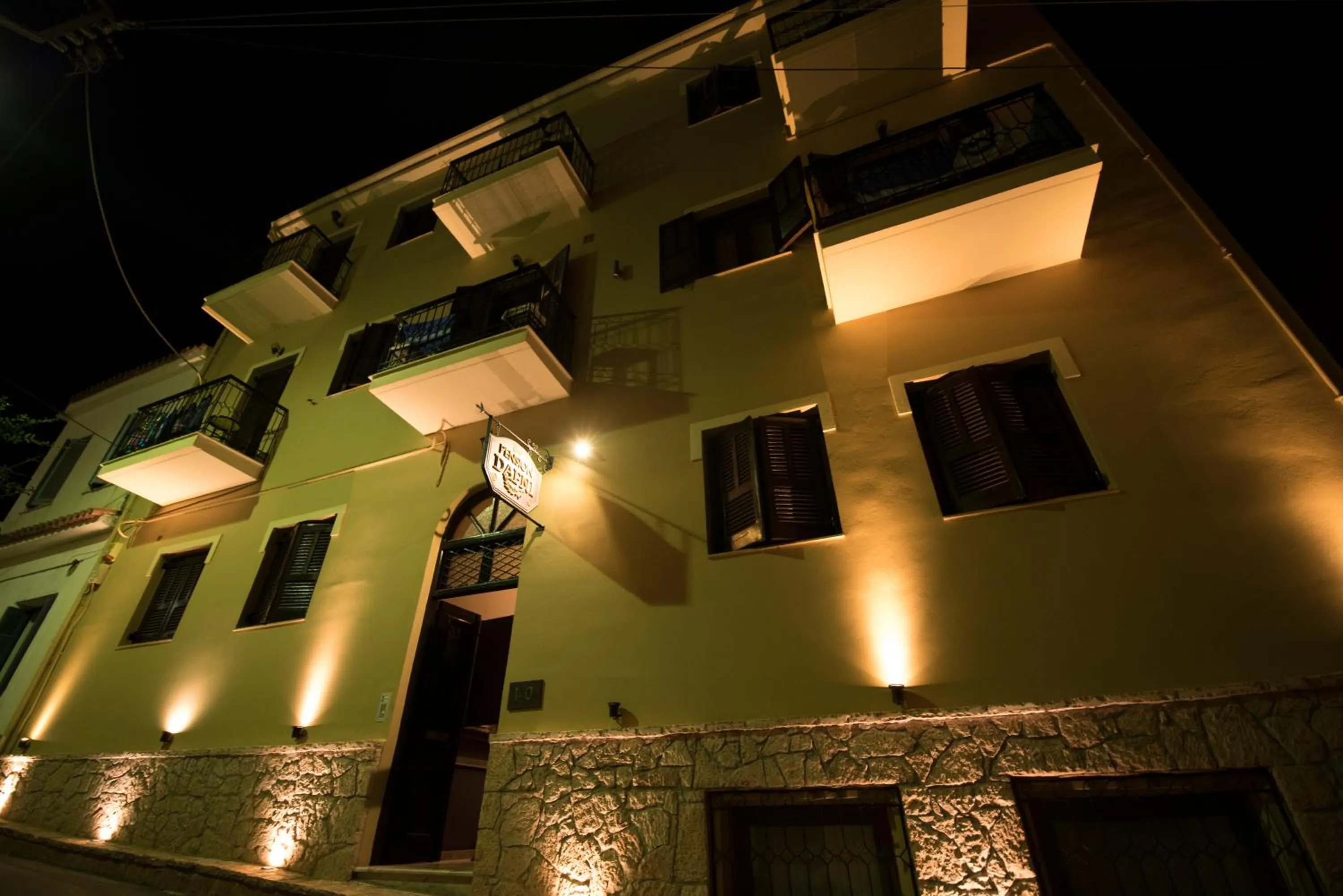 Facade/entrance in Pension Dafni