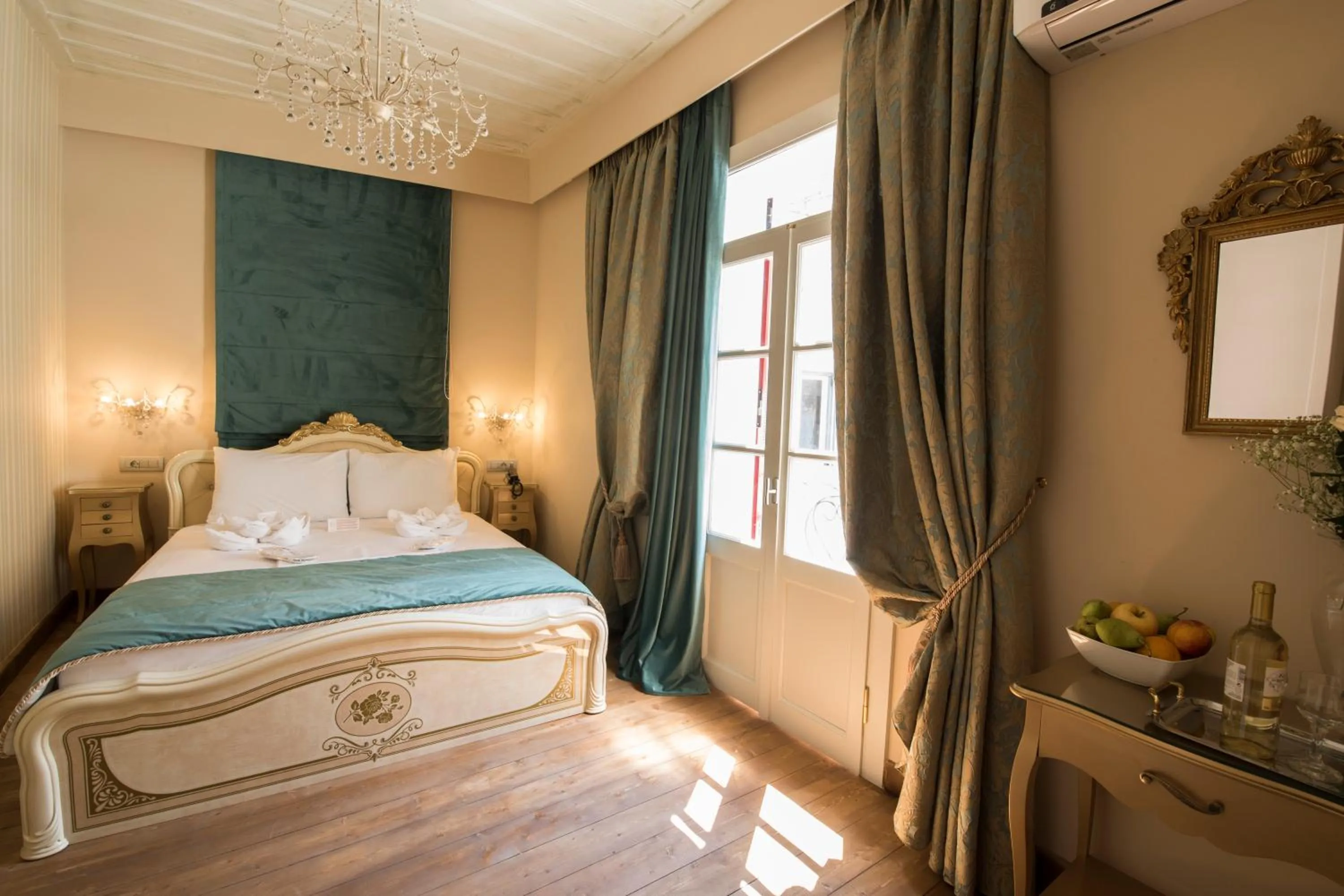 Bed in Pension Dafni