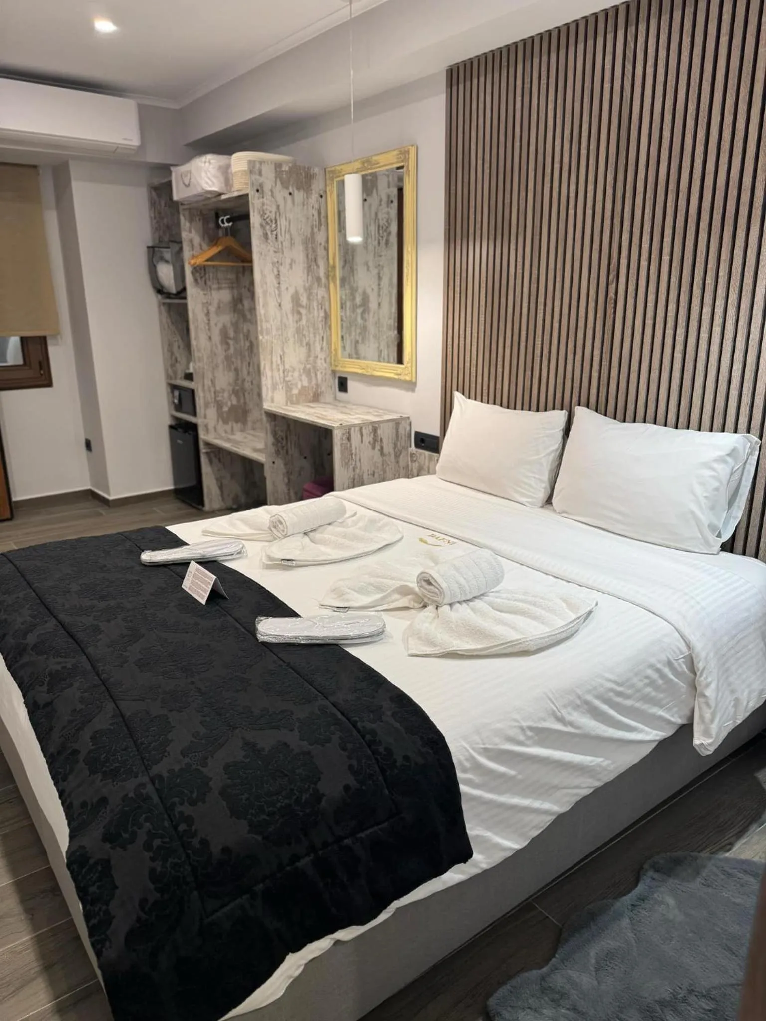 Bed in Pension Dafni