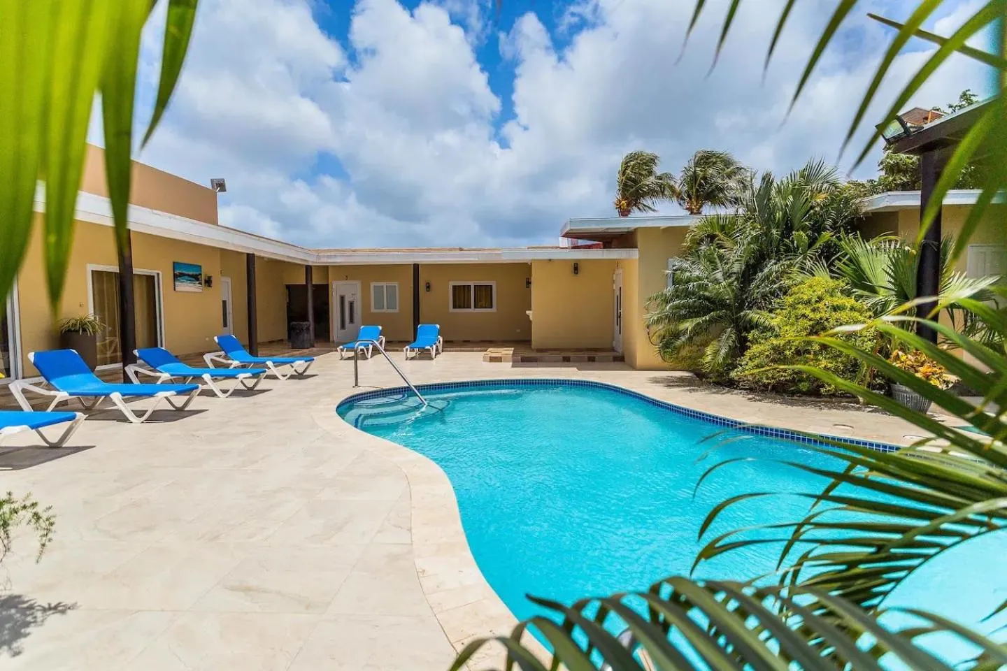 Pool view in Juanedu Suites