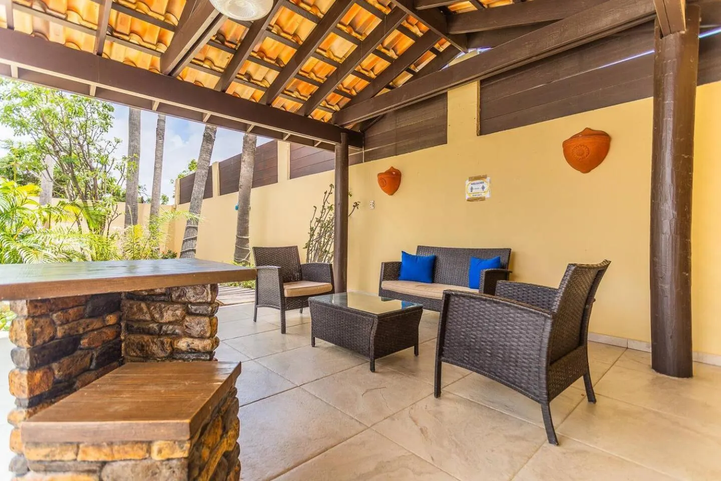 Patio in Juanedu Suites