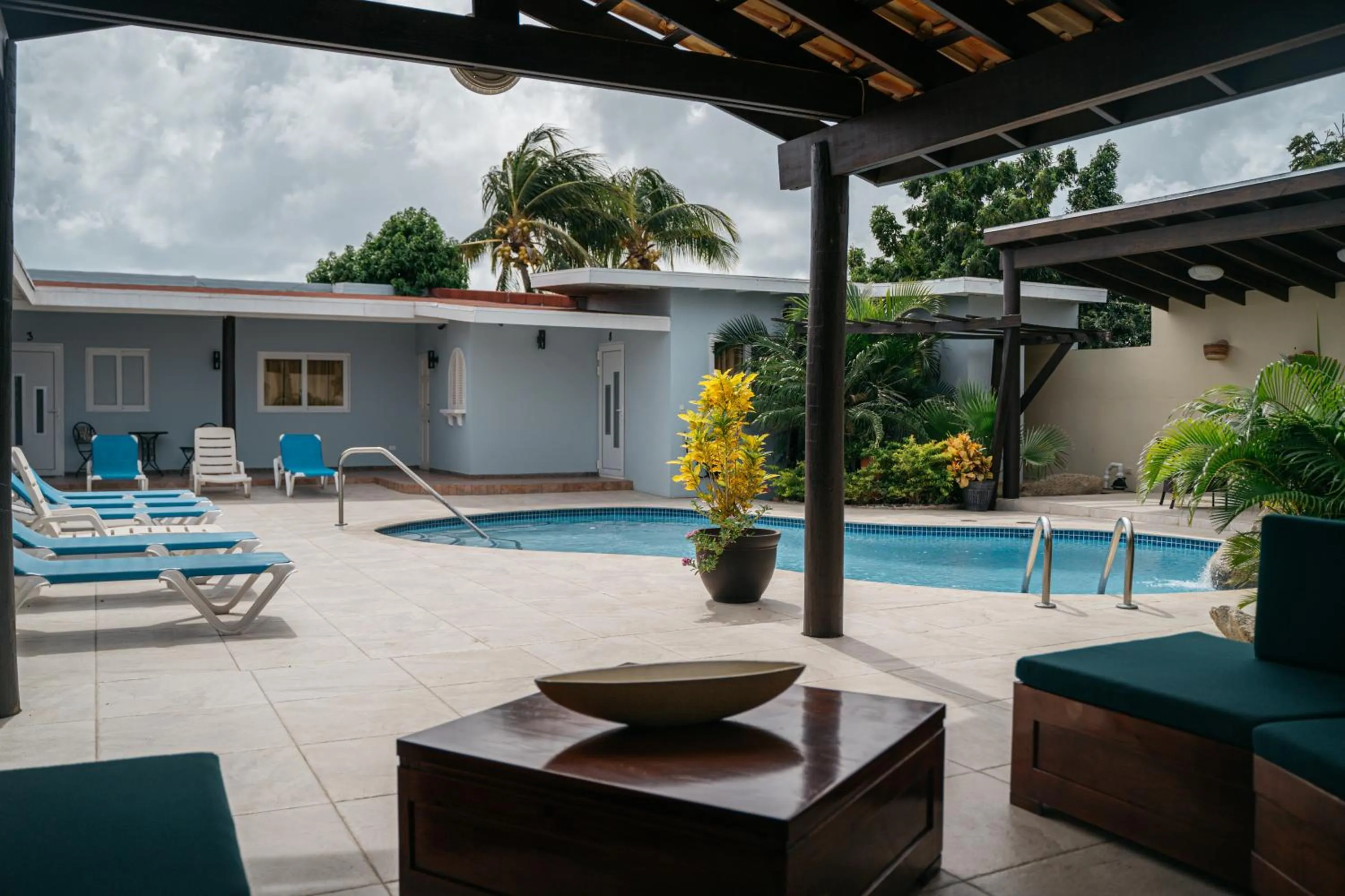 Pool view in Juanedu Suites