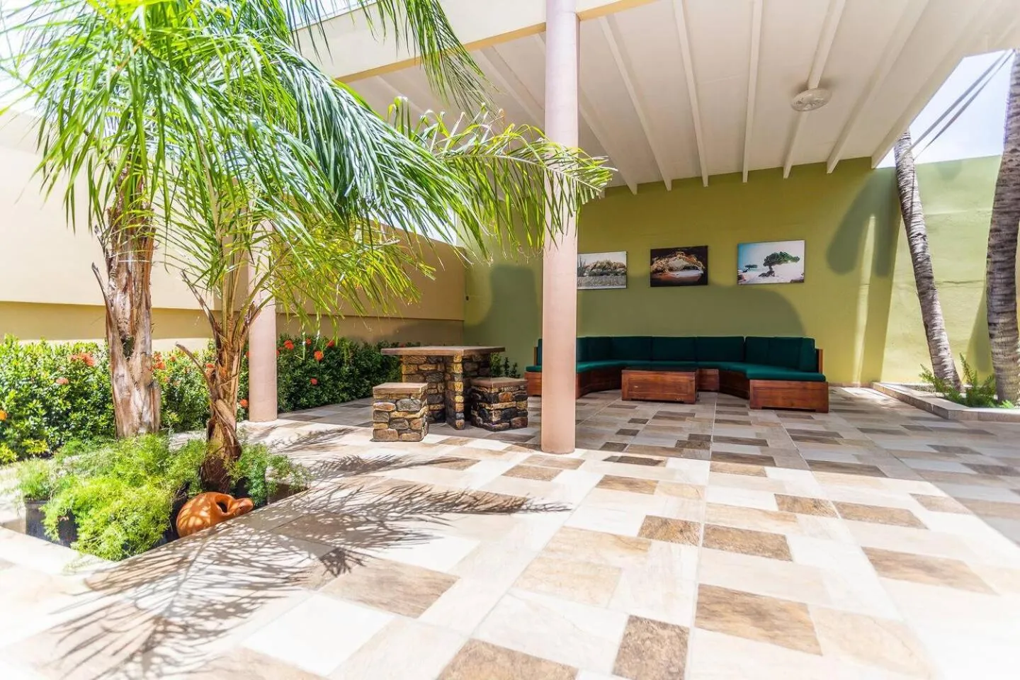 Seating area in Juanedu Suites