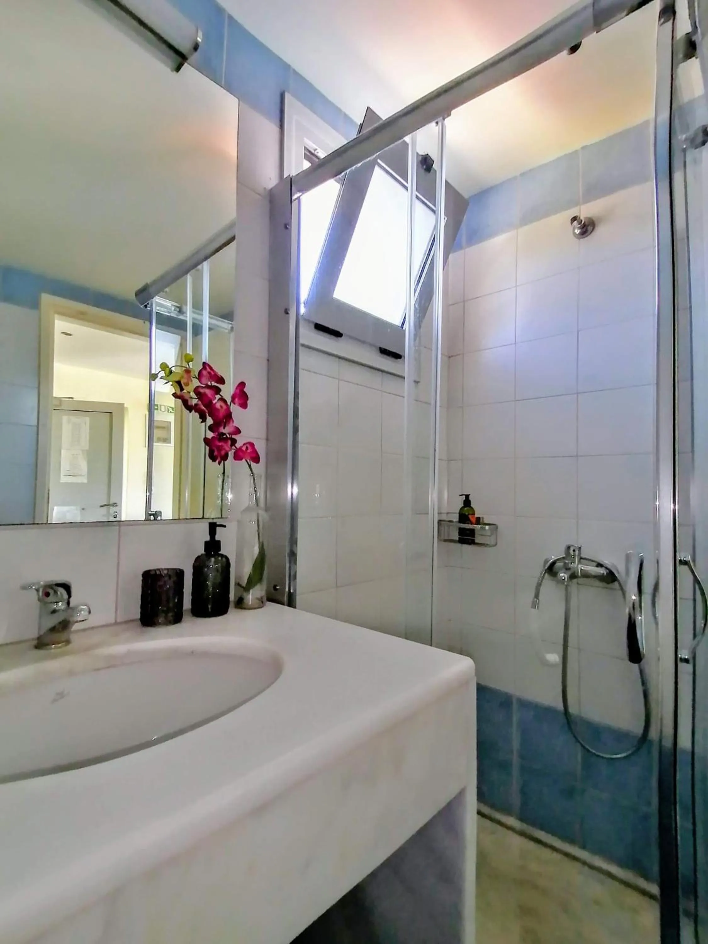 Bathroom in Mirabella Apartments