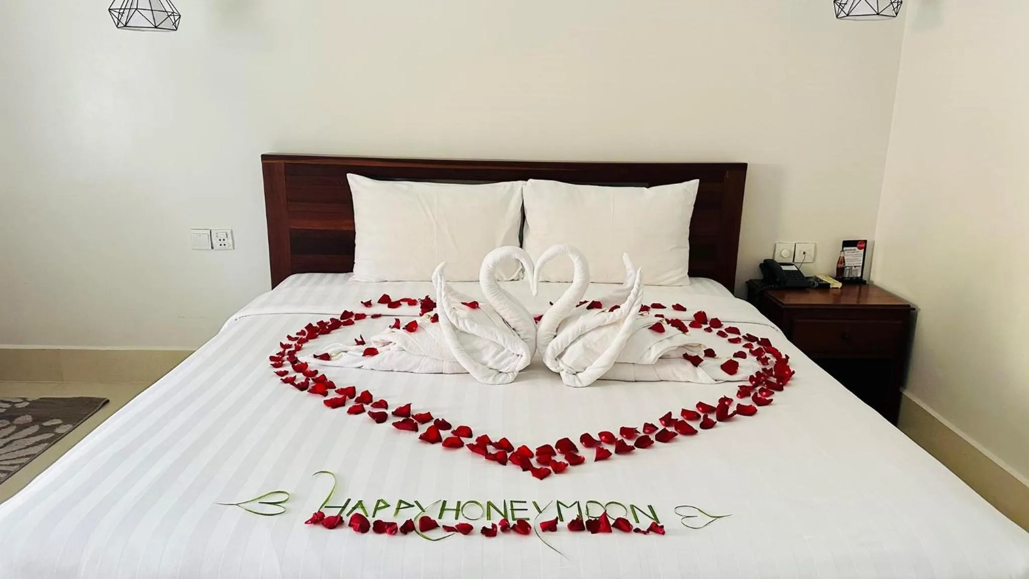 Bed in Holy Angkor Hotel