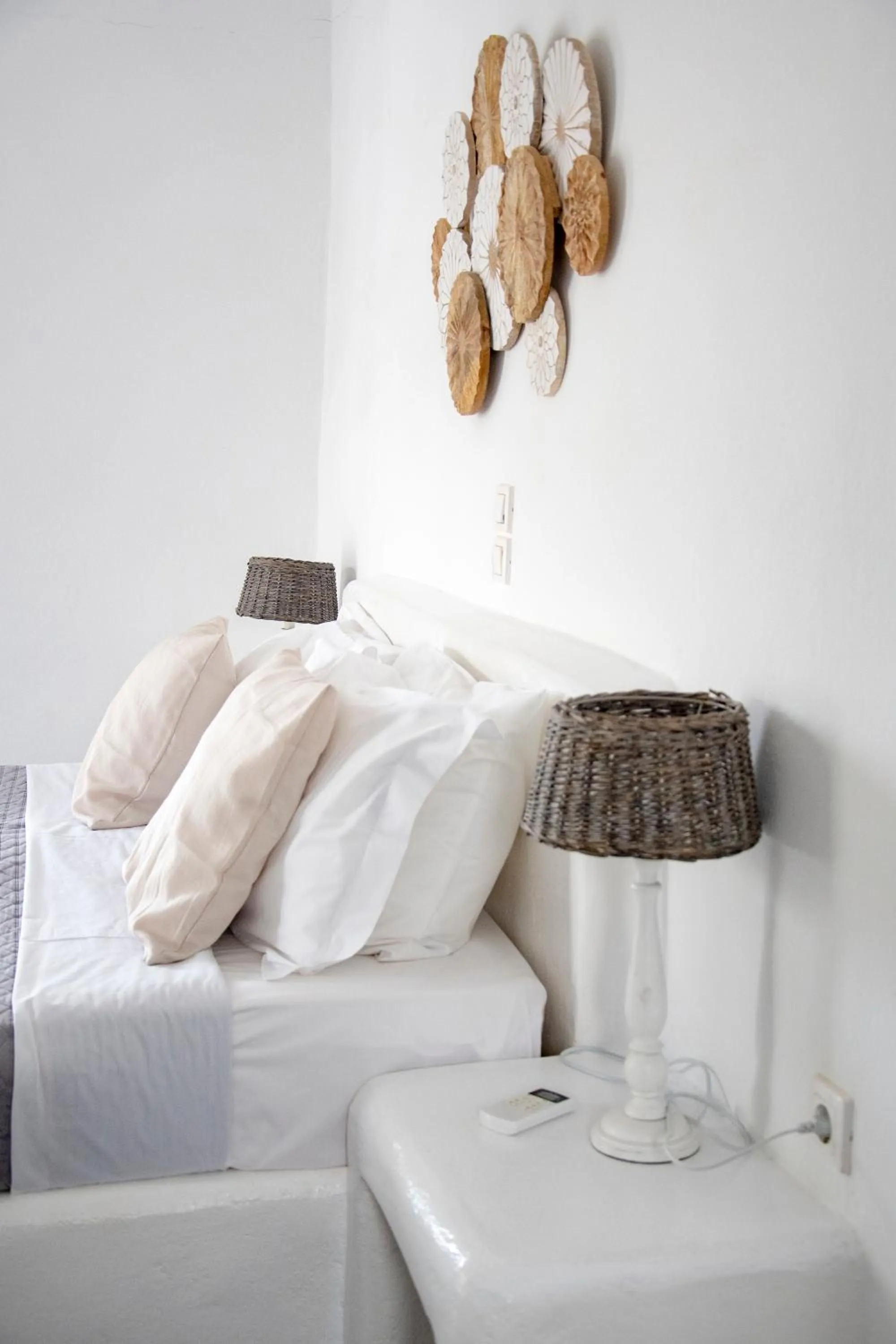 Bed in Anemoi Resort