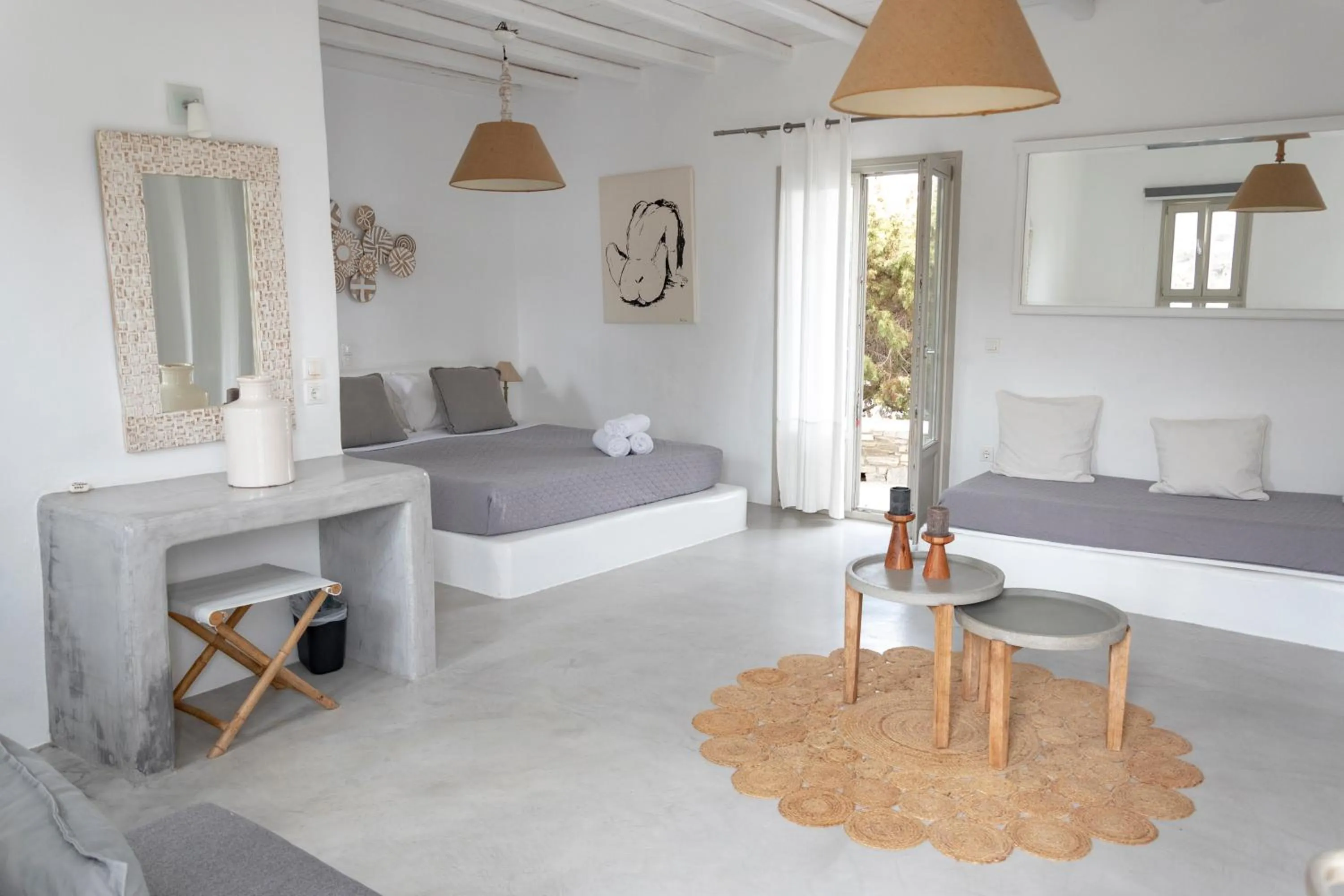 Photo of the whole room, Bed in Anemoi Resort