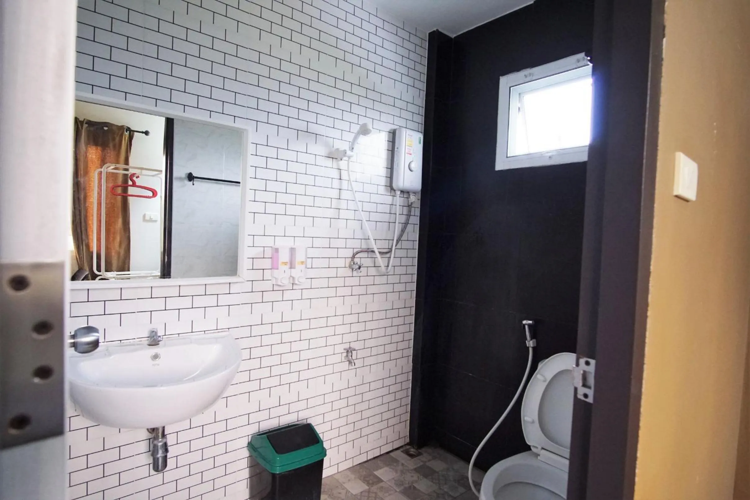 Bathroom in Maerim Villa&Pool