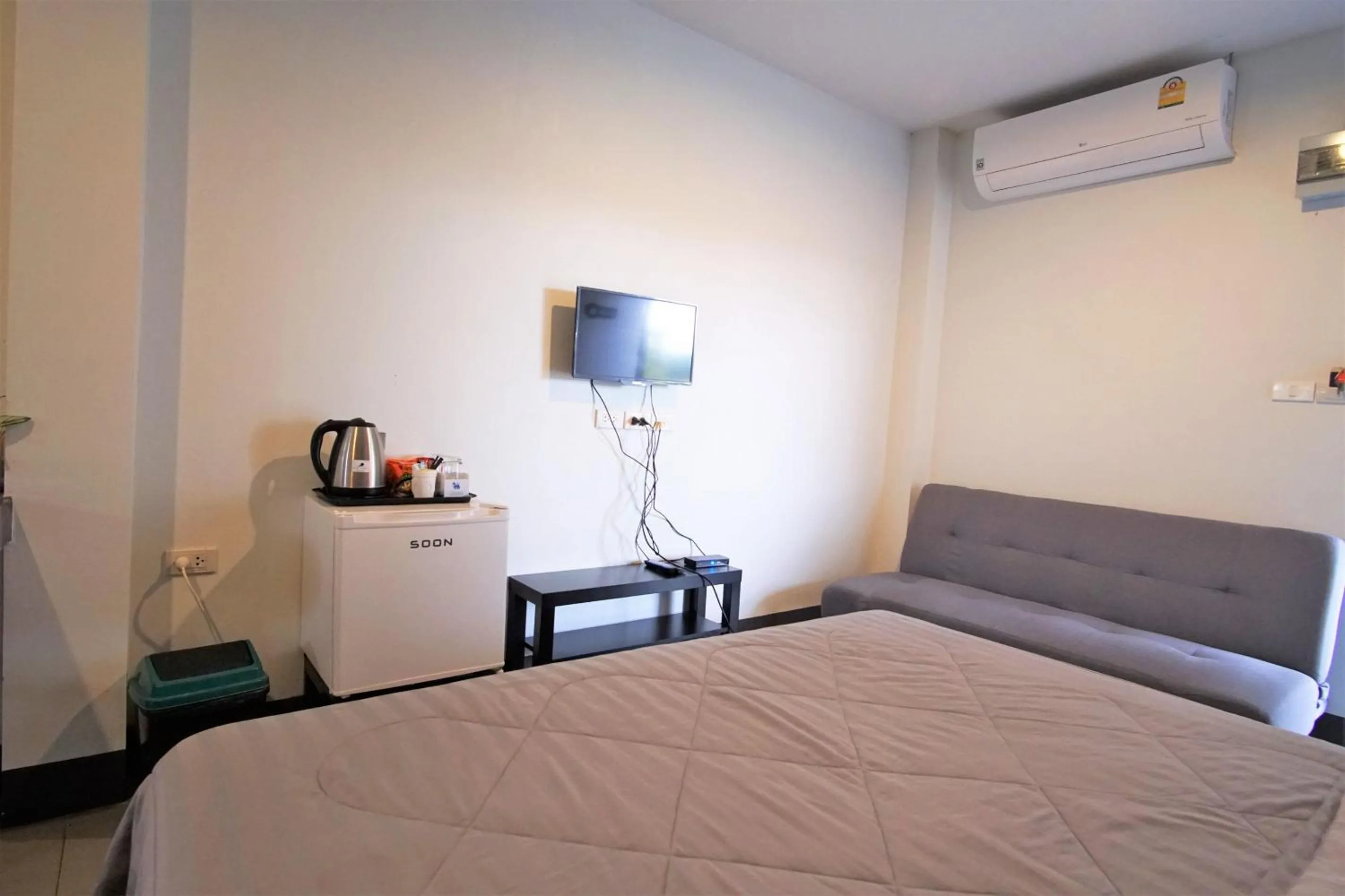 Photo of the whole room, Bed in Maerim Villa&Pool