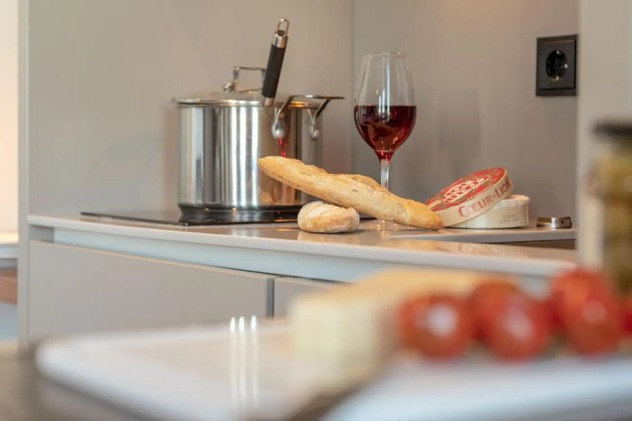 Kitchen or kitchenette in Brera Serviced Apartments Munich Schwabing