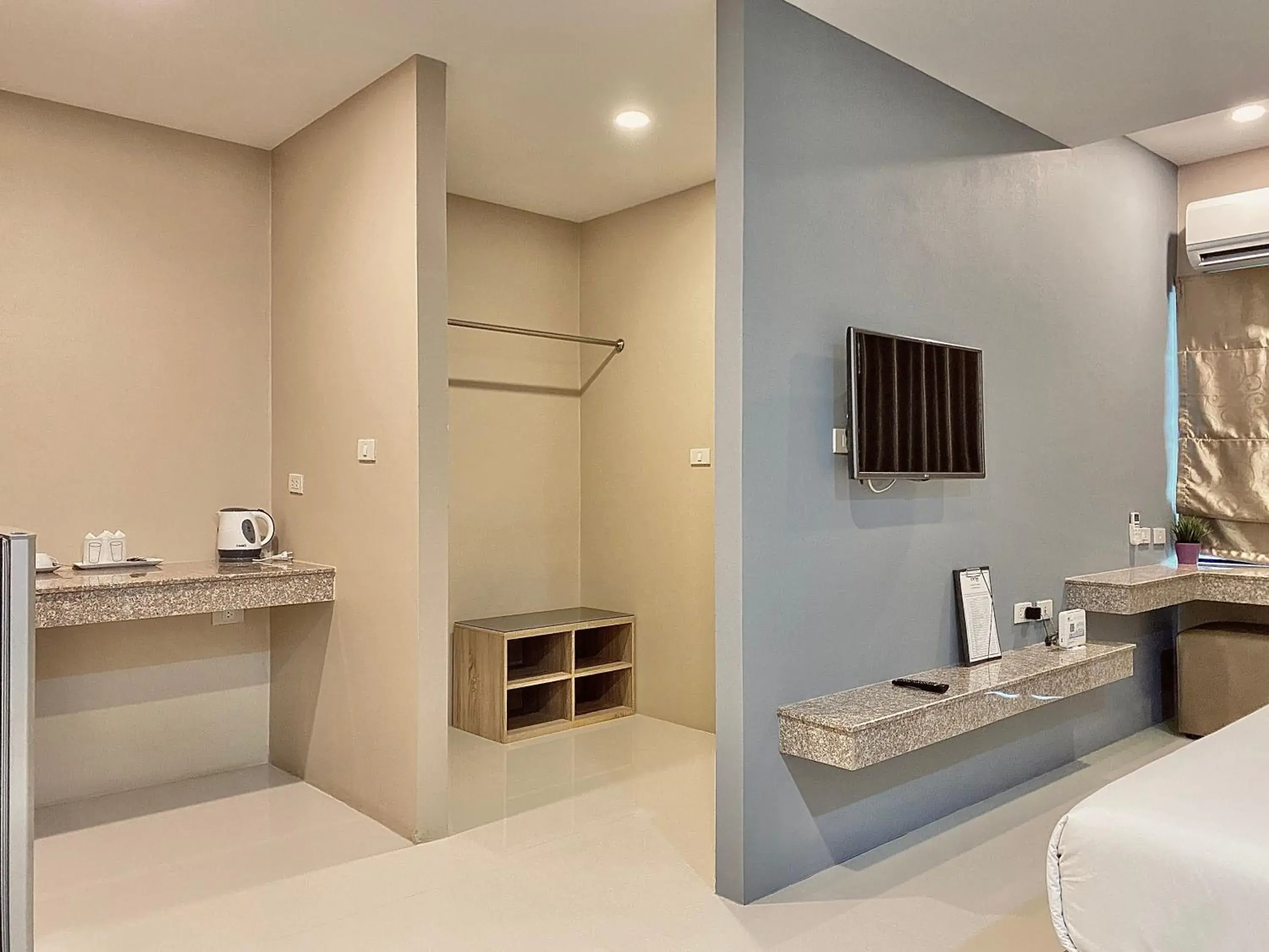 Family Room with Balcony in The Coconut Hotel Family Room with Balcony in The Coconut Hotel