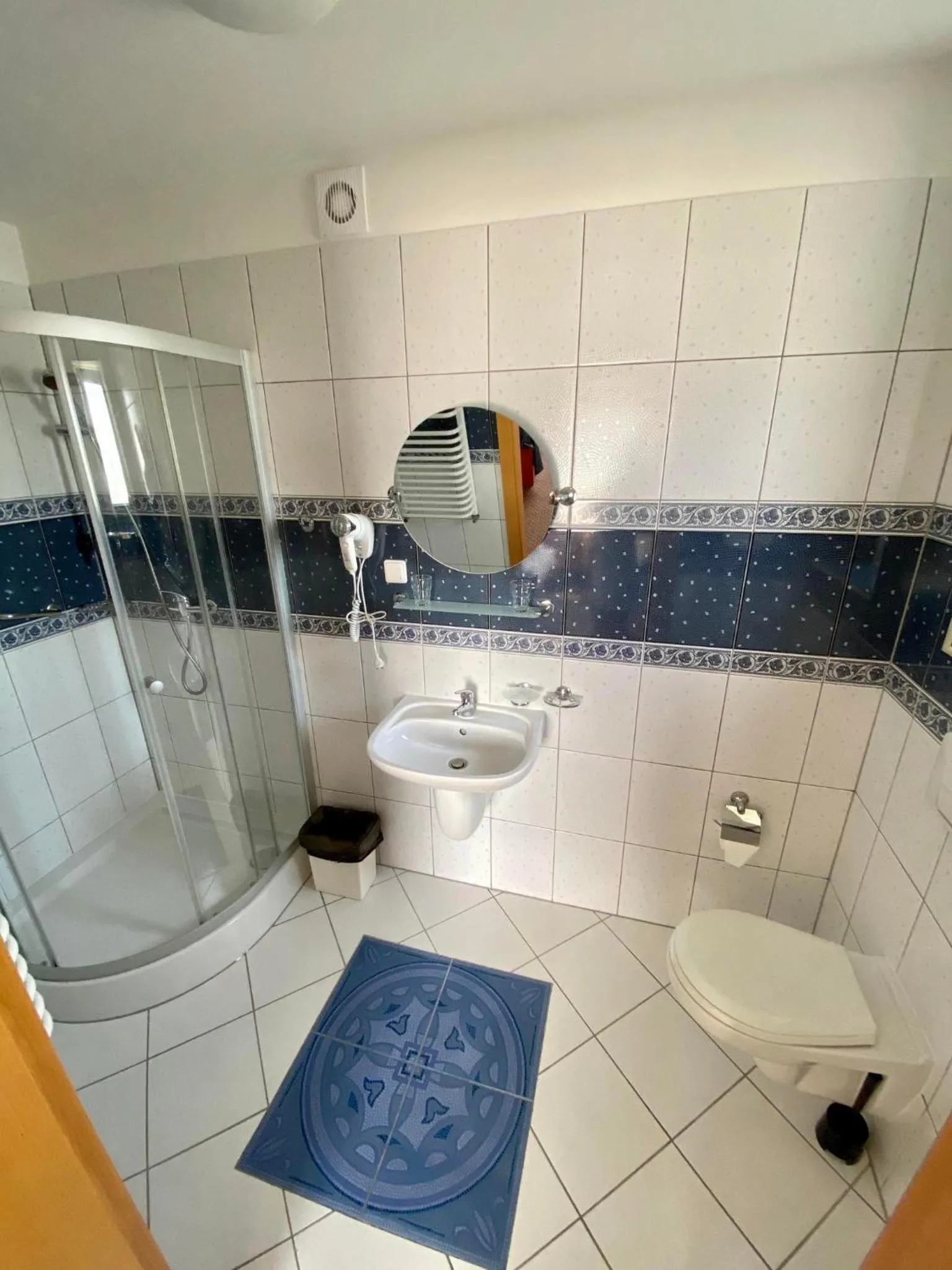 Shower in Villa Dominik