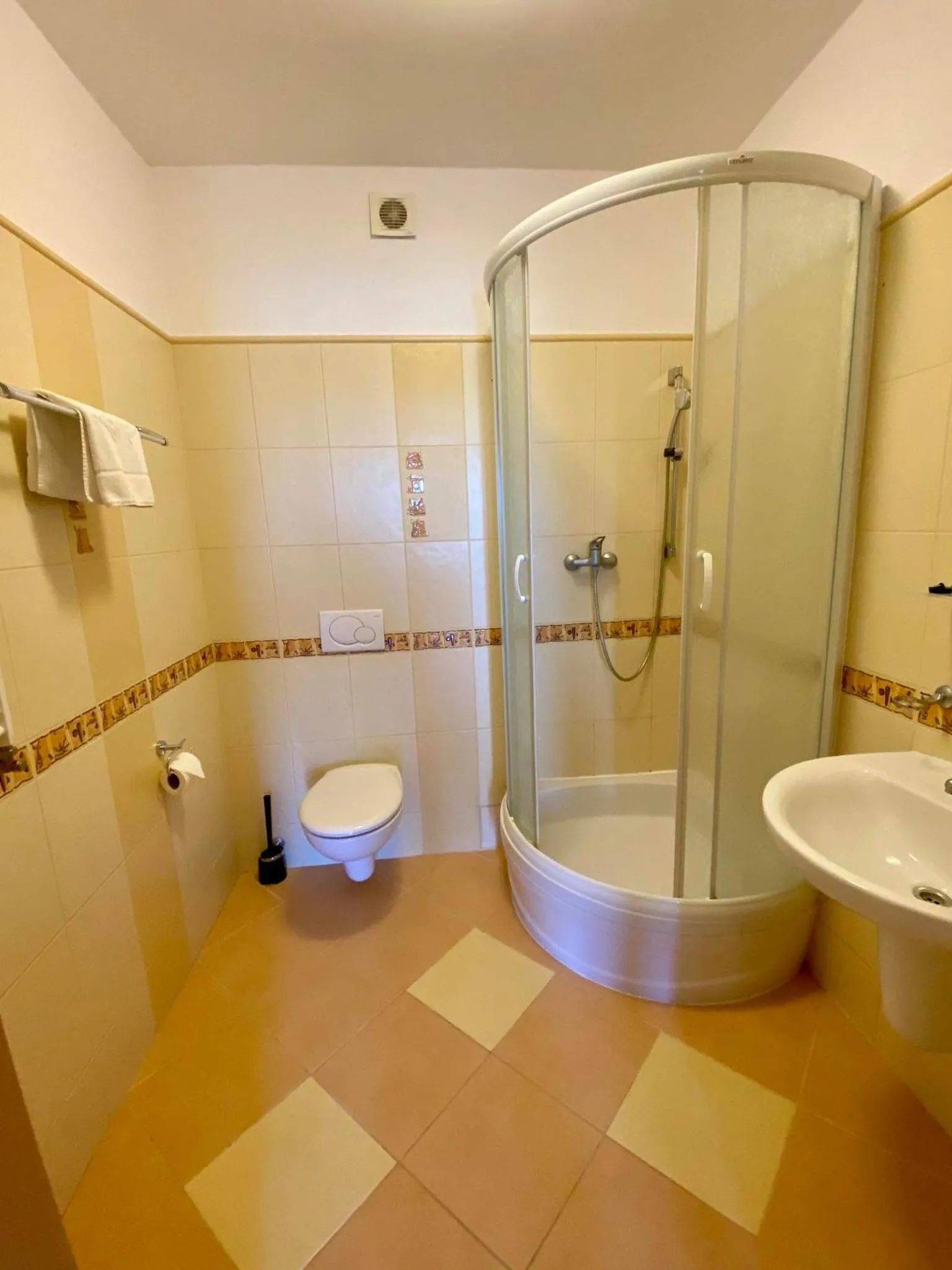 Shower in Villa Dominik